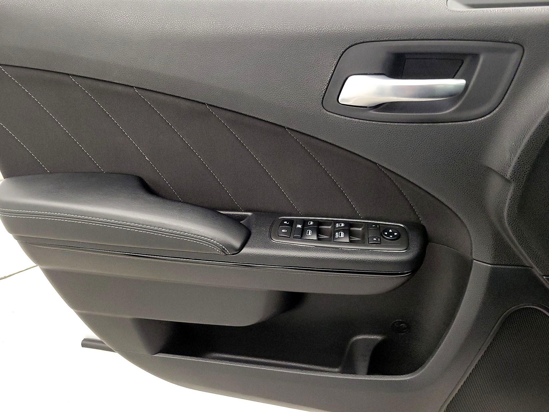 Thumbnail: 2021 Dodge Charger - 12