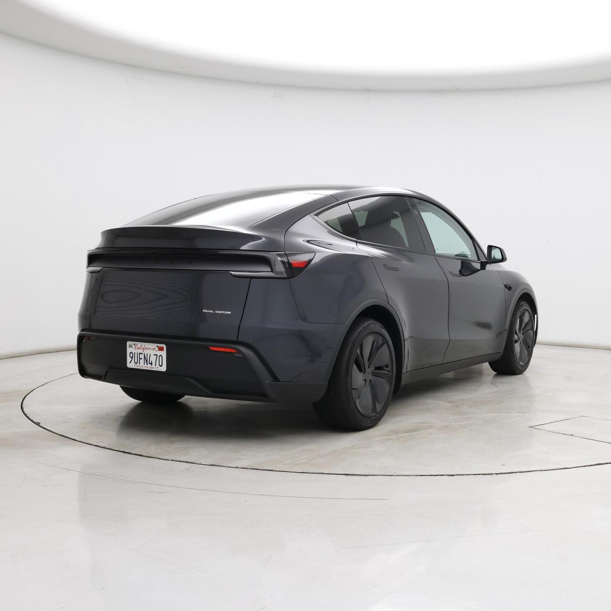 Thumbnail: 2026 Tesla Model Y - 8
