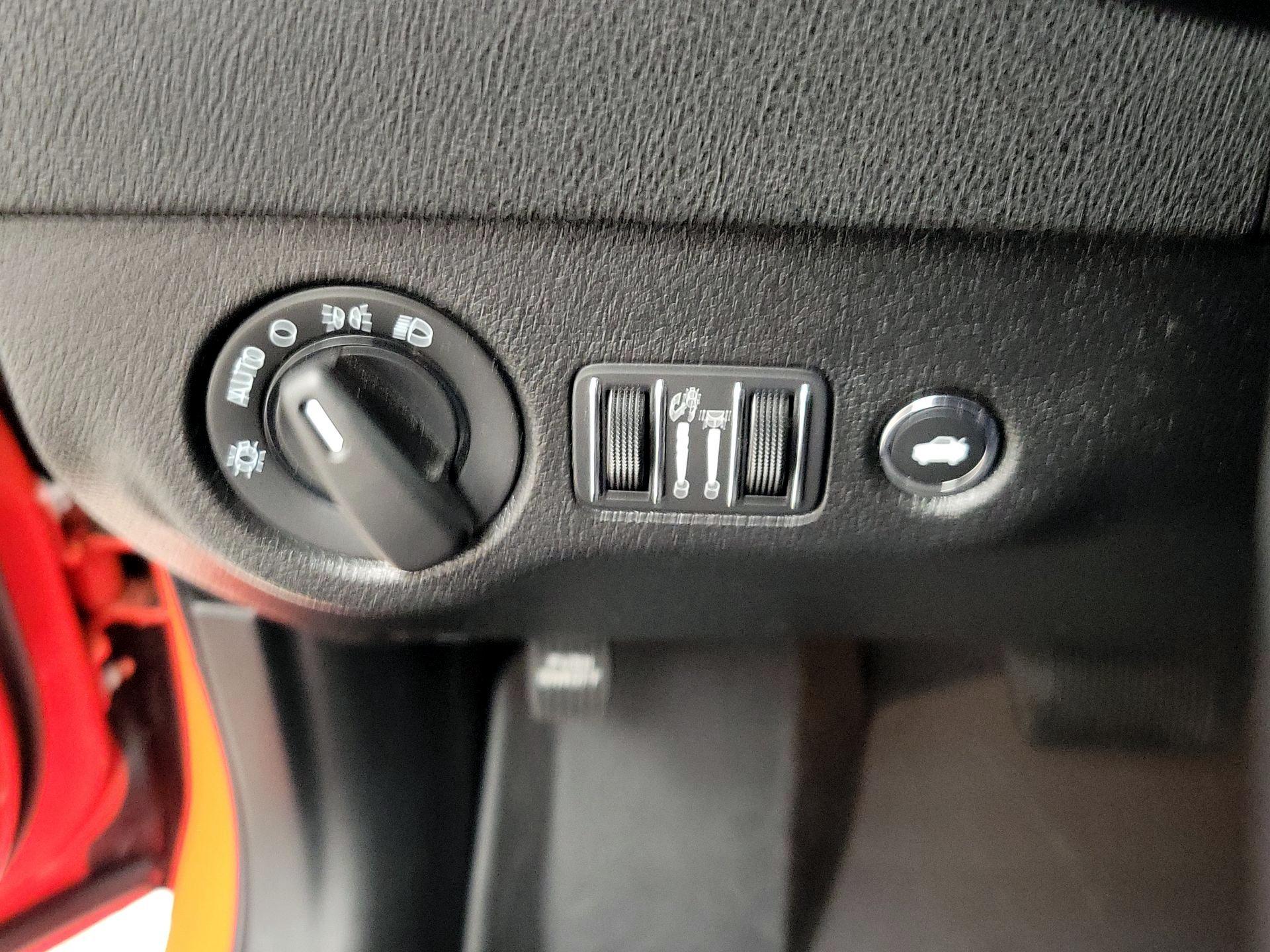 Thumbnail: 2022 Dodge Charger - 13