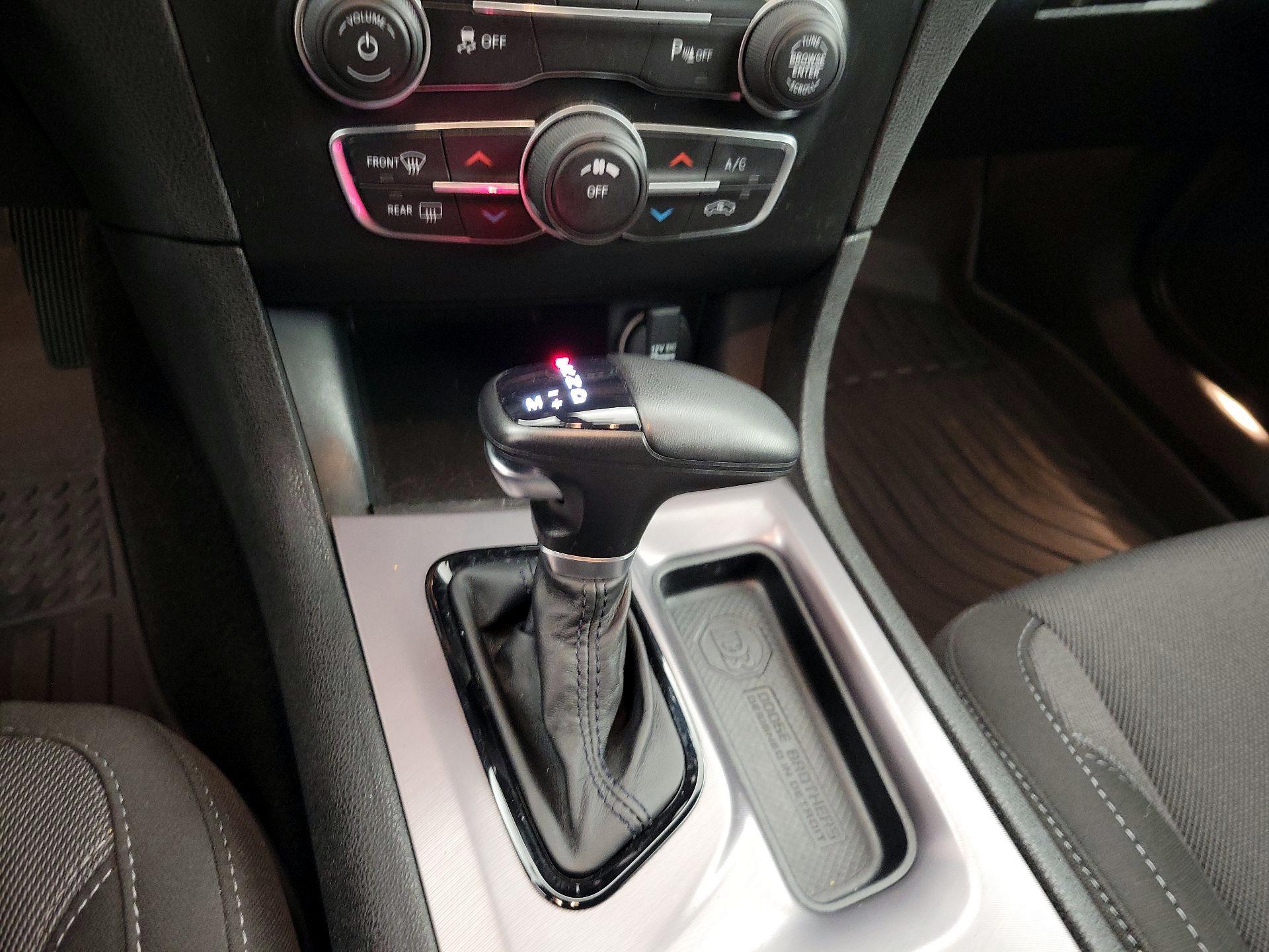 Thumbnail: 2022 Dodge Charger - 18