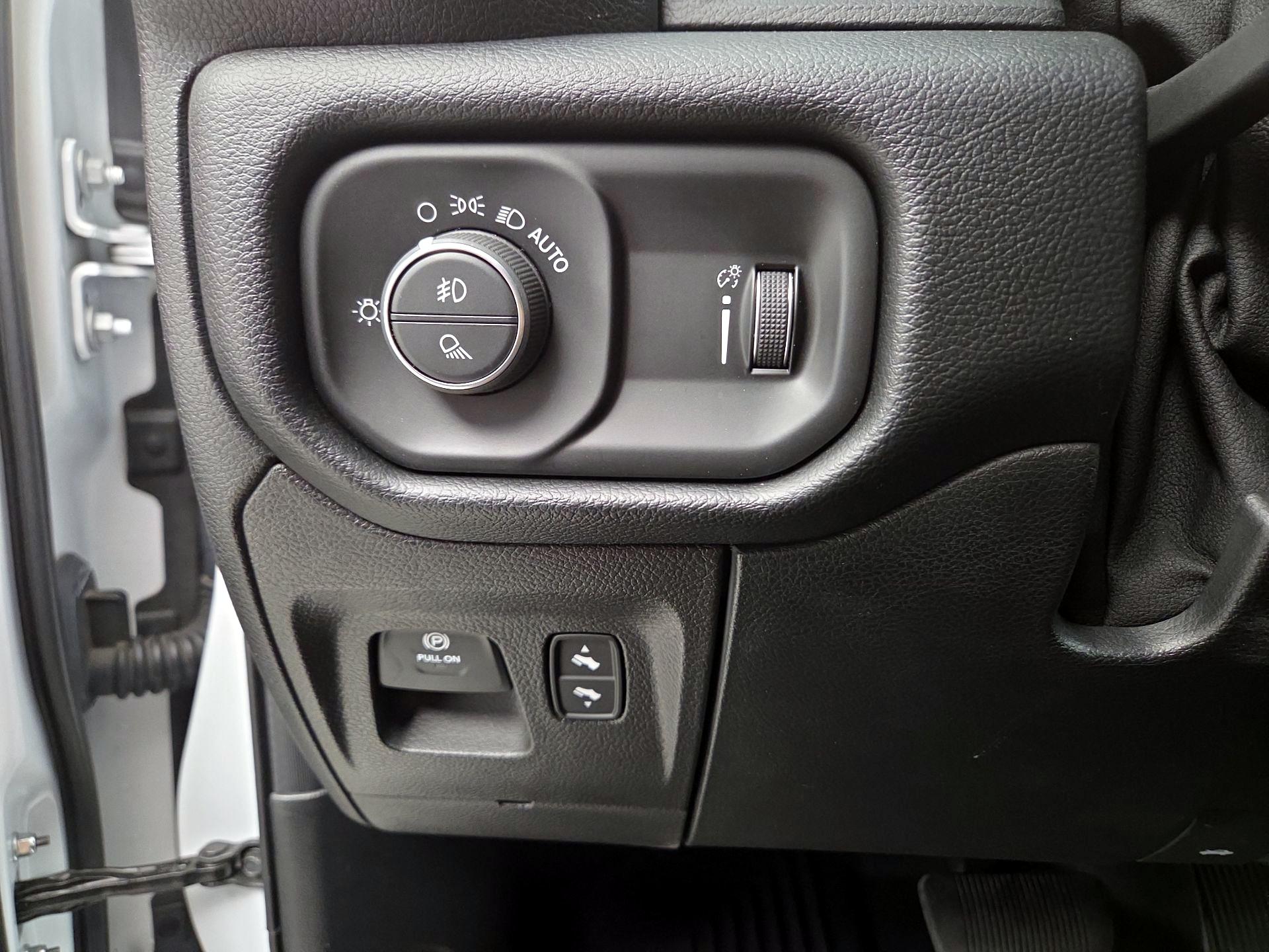 Thumbnail: 2020 RAM 1500 - 13