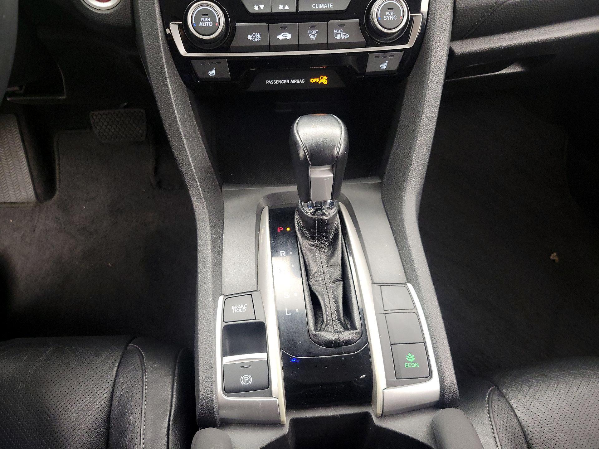 Thumbnail: 2019 Honda Civic - 17