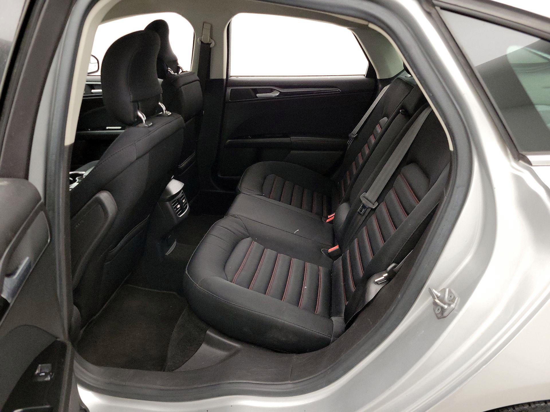 Thumbnail: 2014 Ford Fusion - 19
