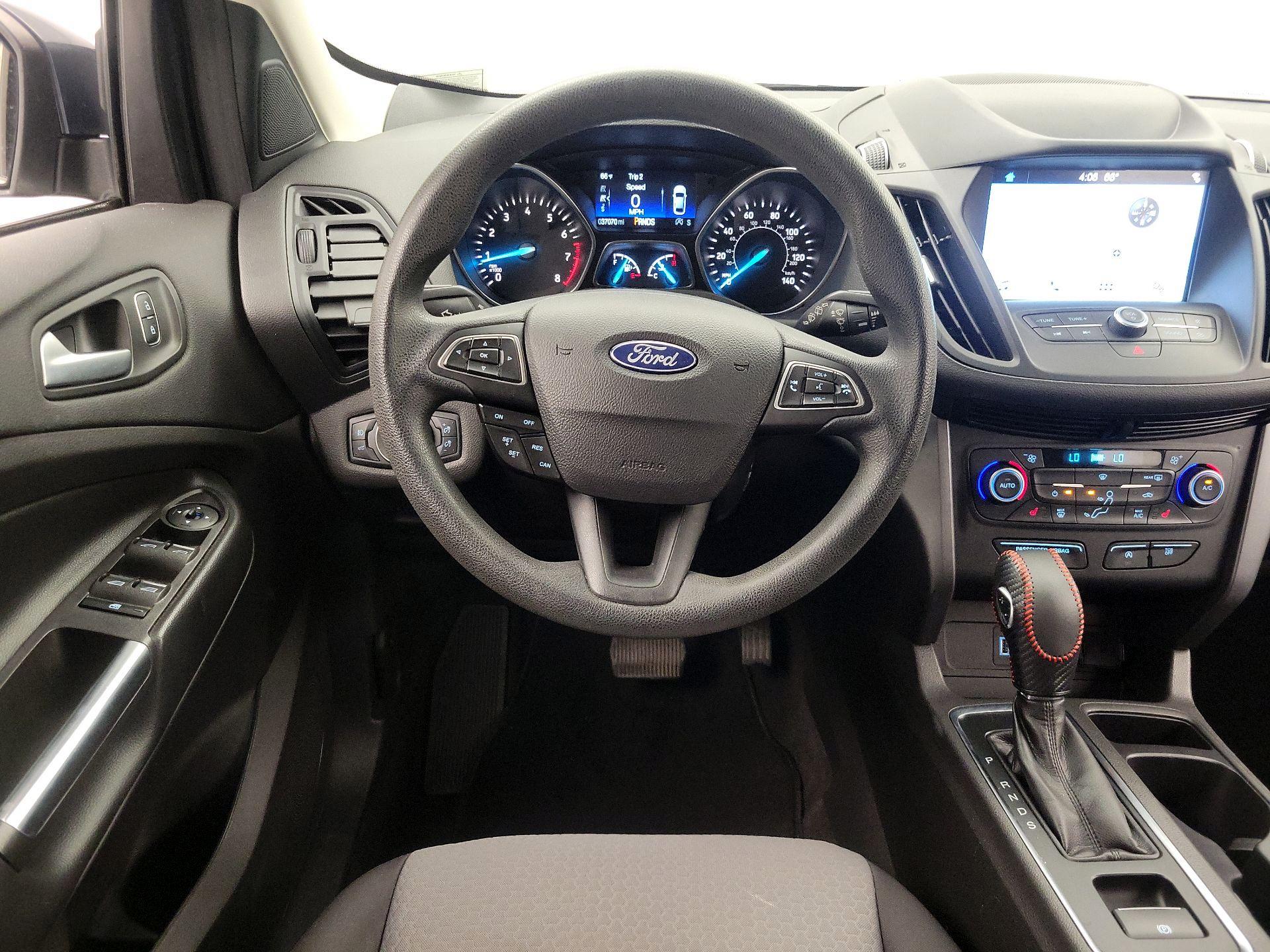 Thumbnail: 2019 Ford Escape - 10