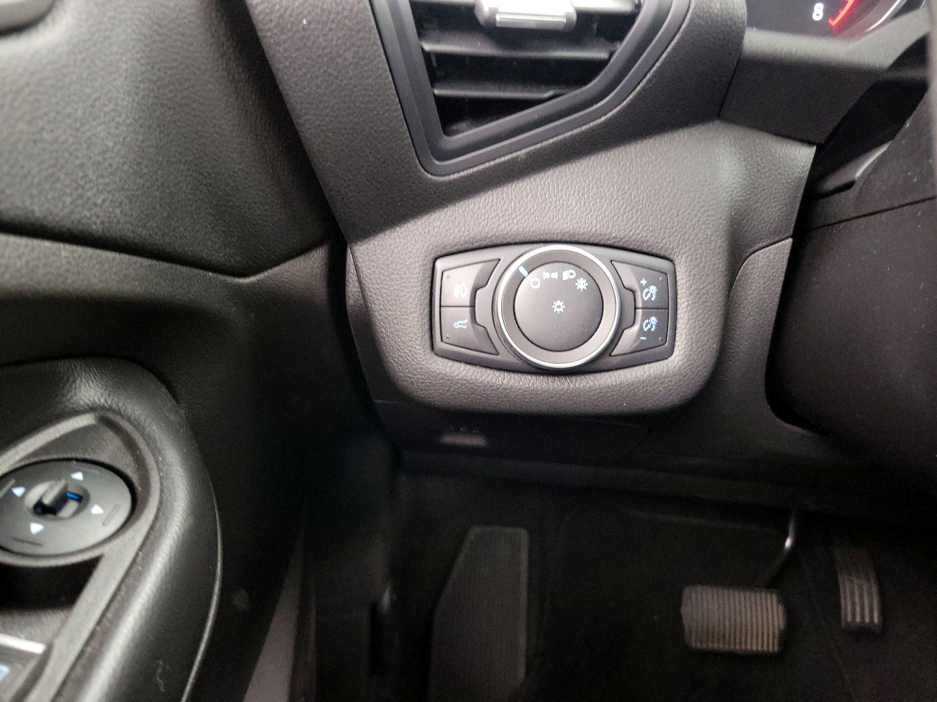 Thumbnail: 2019 Ford Escape - 13