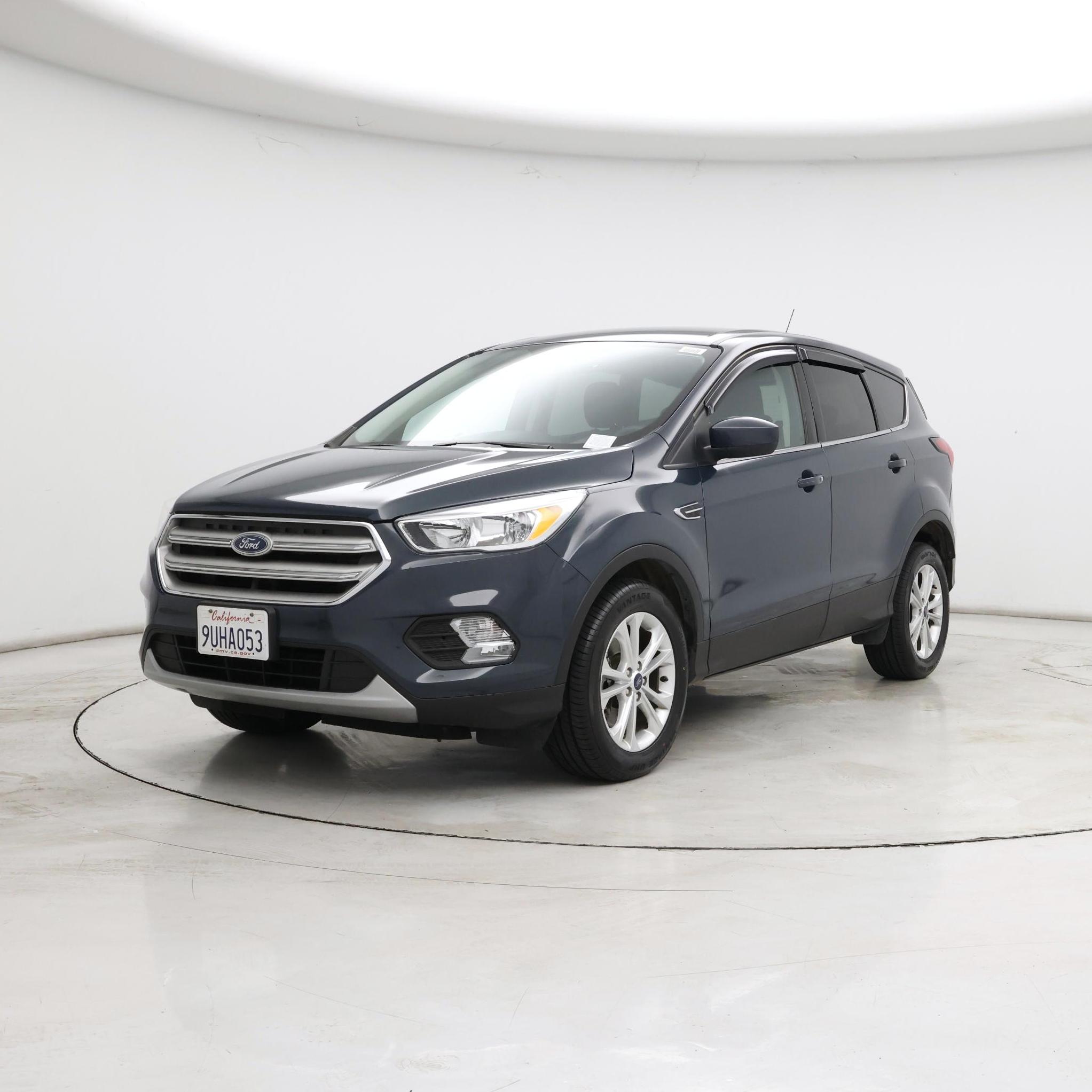 Thumbnail: 2019 Ford Escape - 4