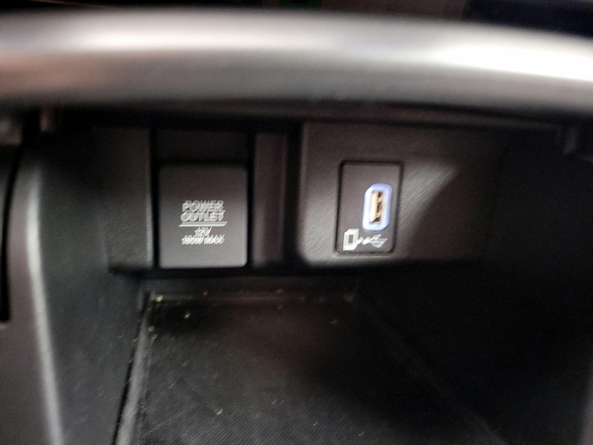 Thumbnail: 2019 Honda Accord - 18