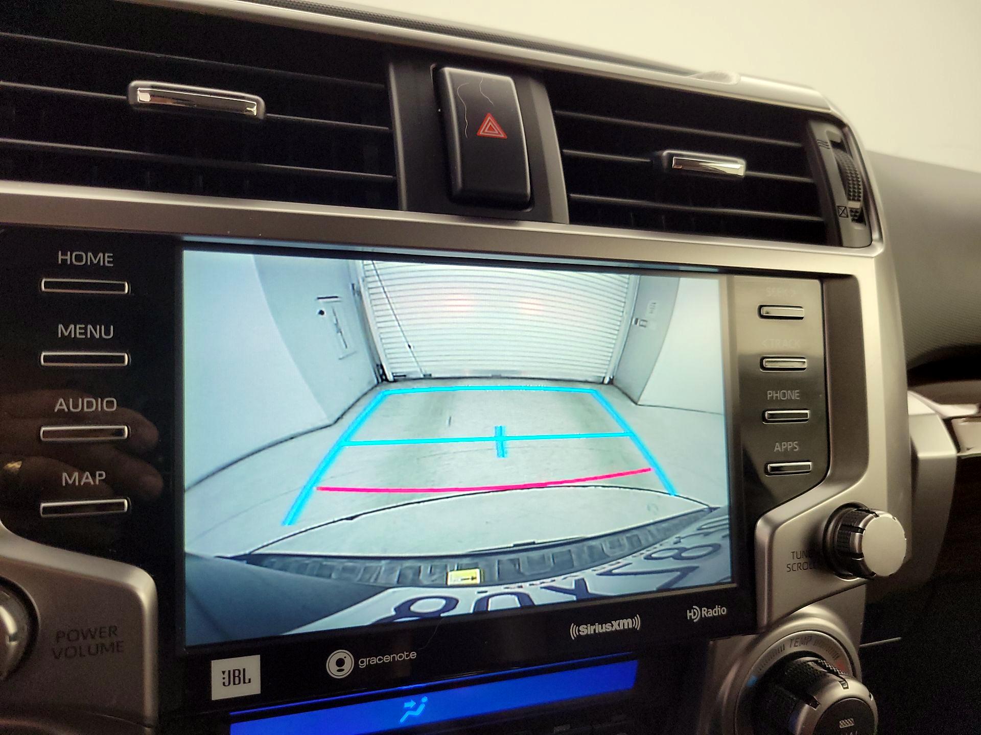 Thumbnail: 2020 Toyota 4Runner - 15