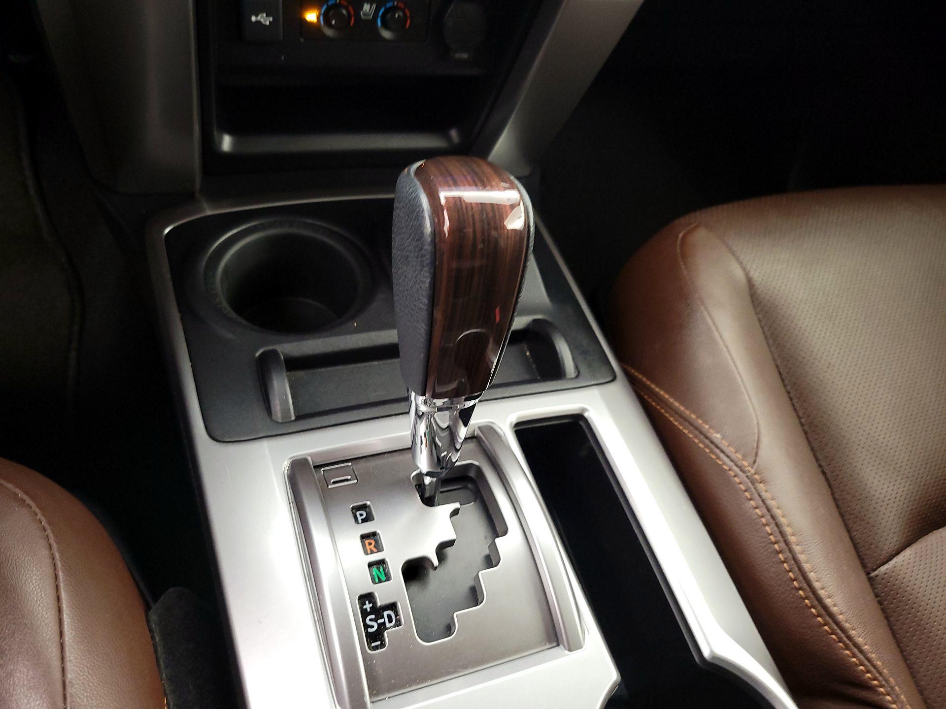 Thumbnail: 2020 Toyota 4Runner - 18