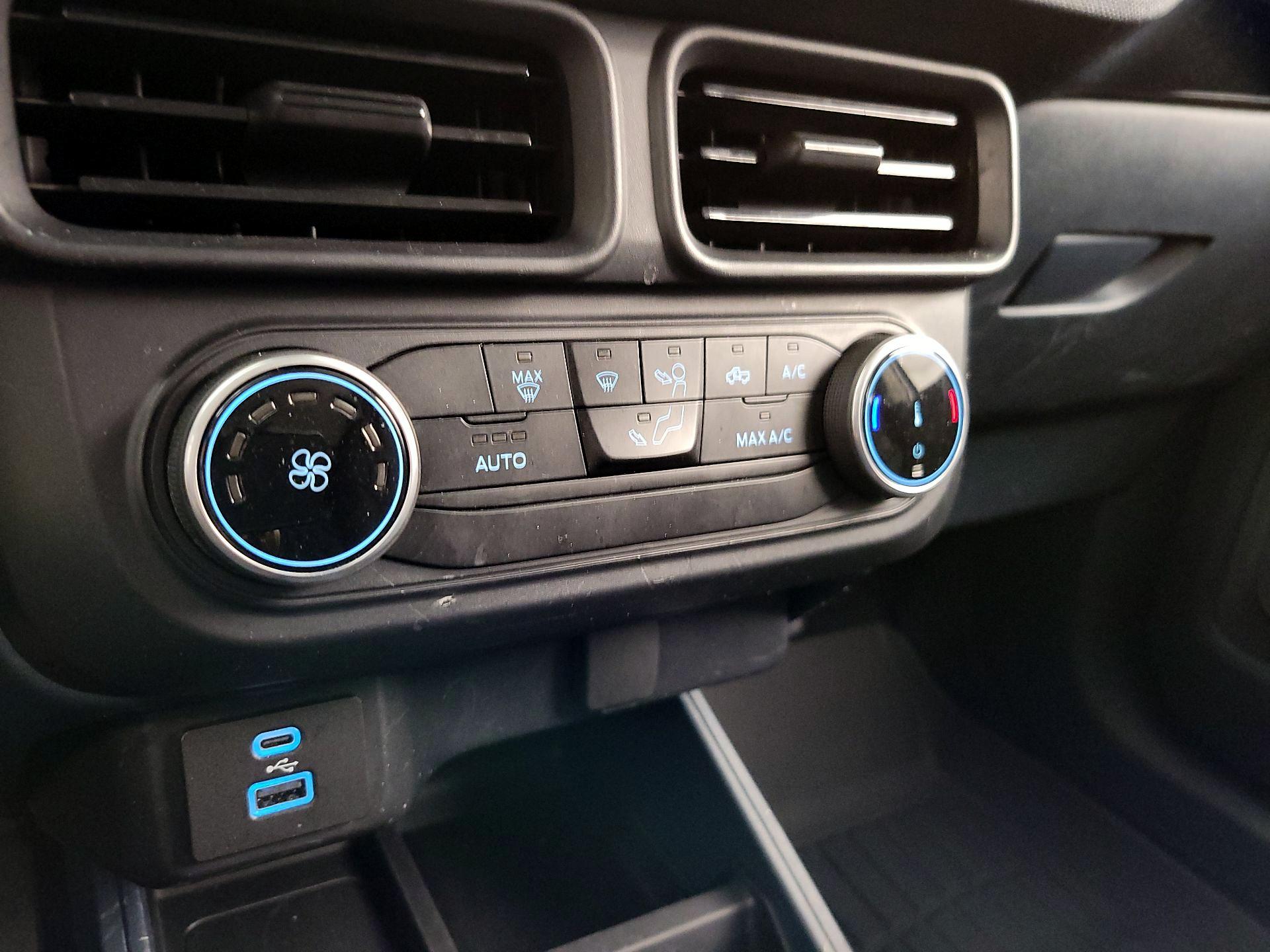 Thumbnail: 2022 Ford Maverick - 16