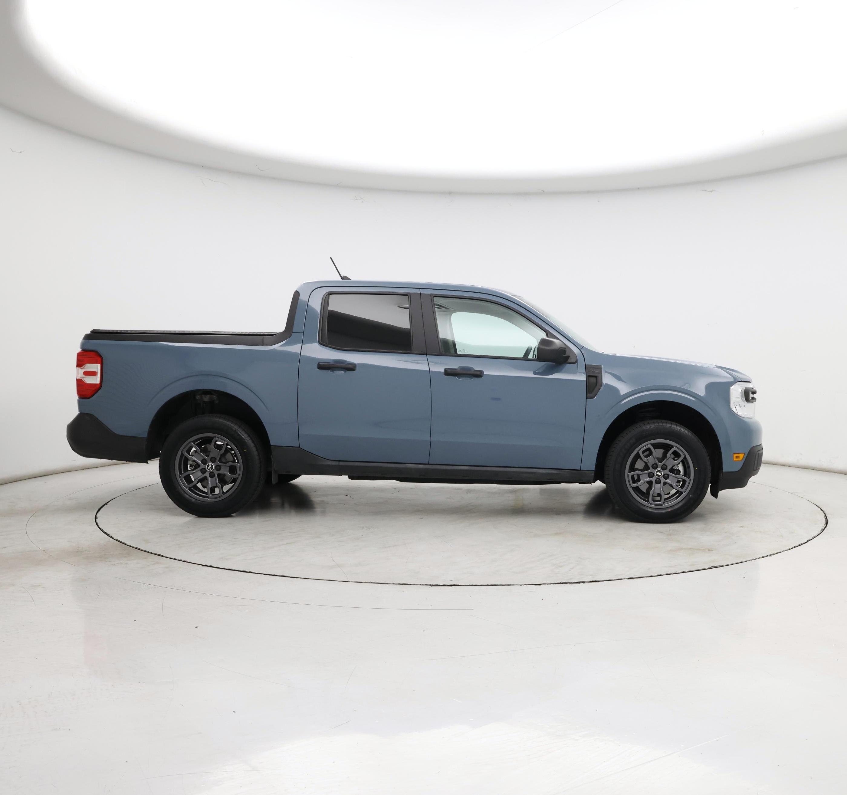 Thumbnail: 2022 Ford Maverick - 7