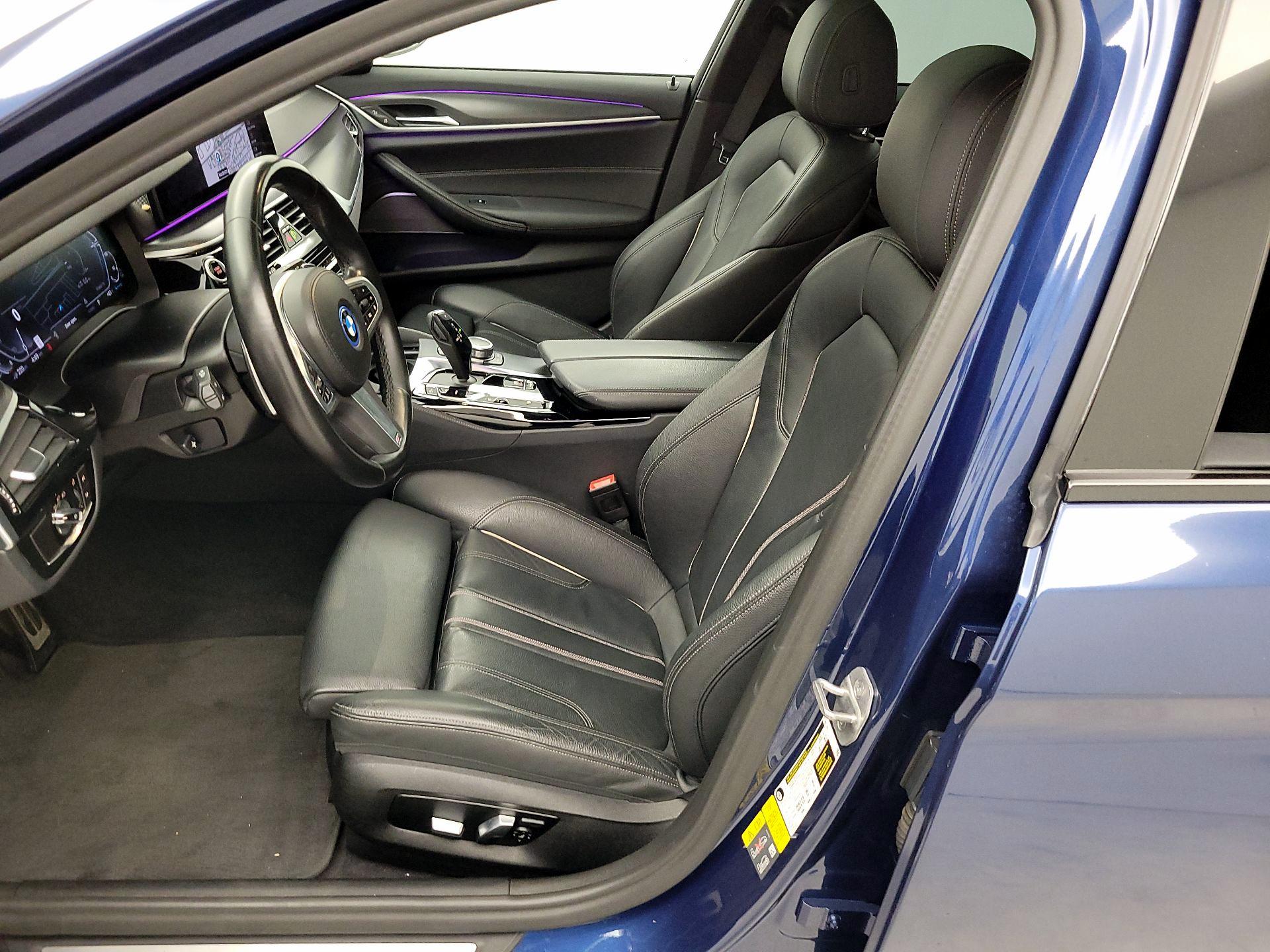 Thumbnail: 2022 BMW 5 Series - 11