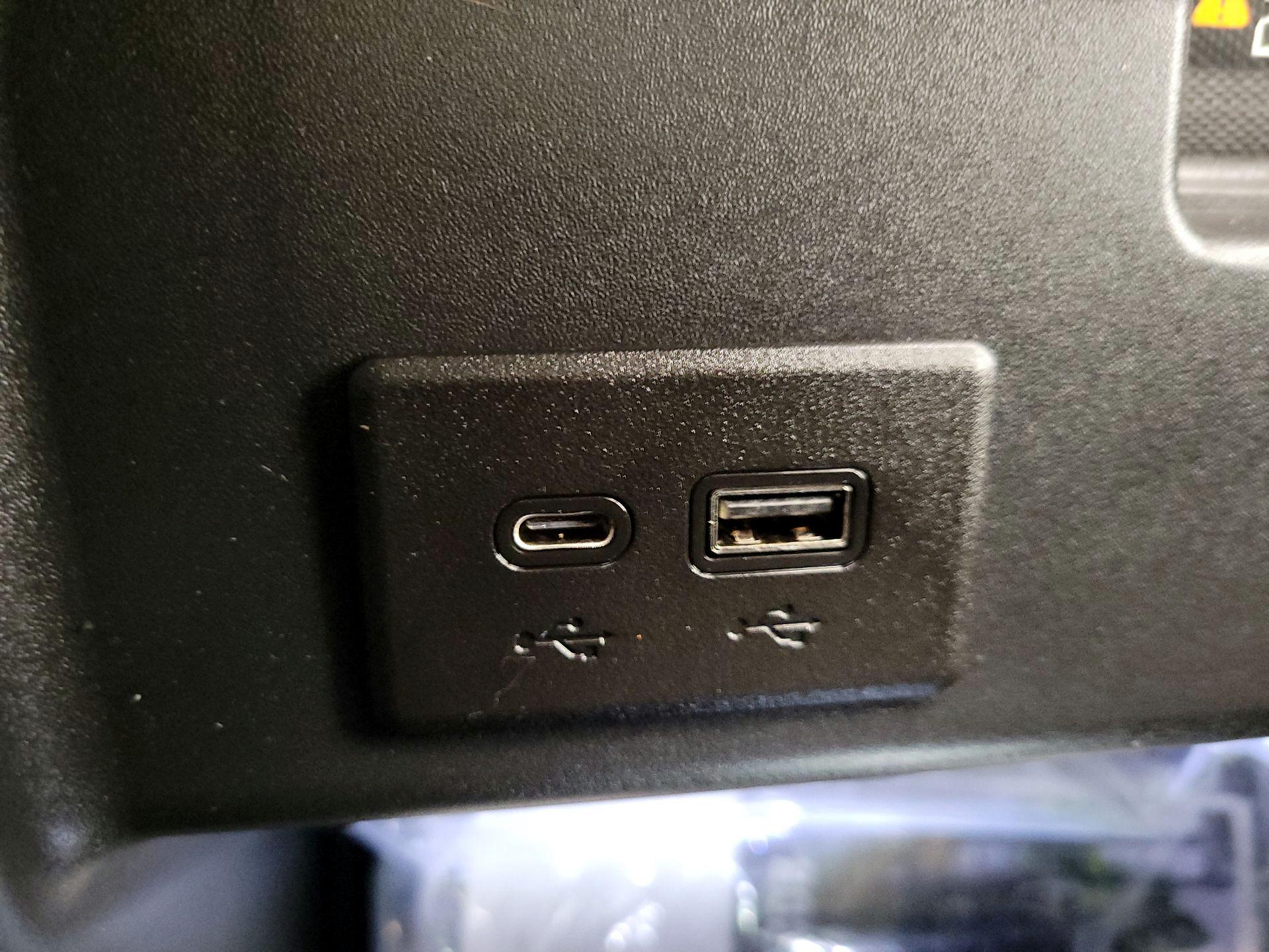 Thumbnail: 2022 GMC Sierra 1500 - 19