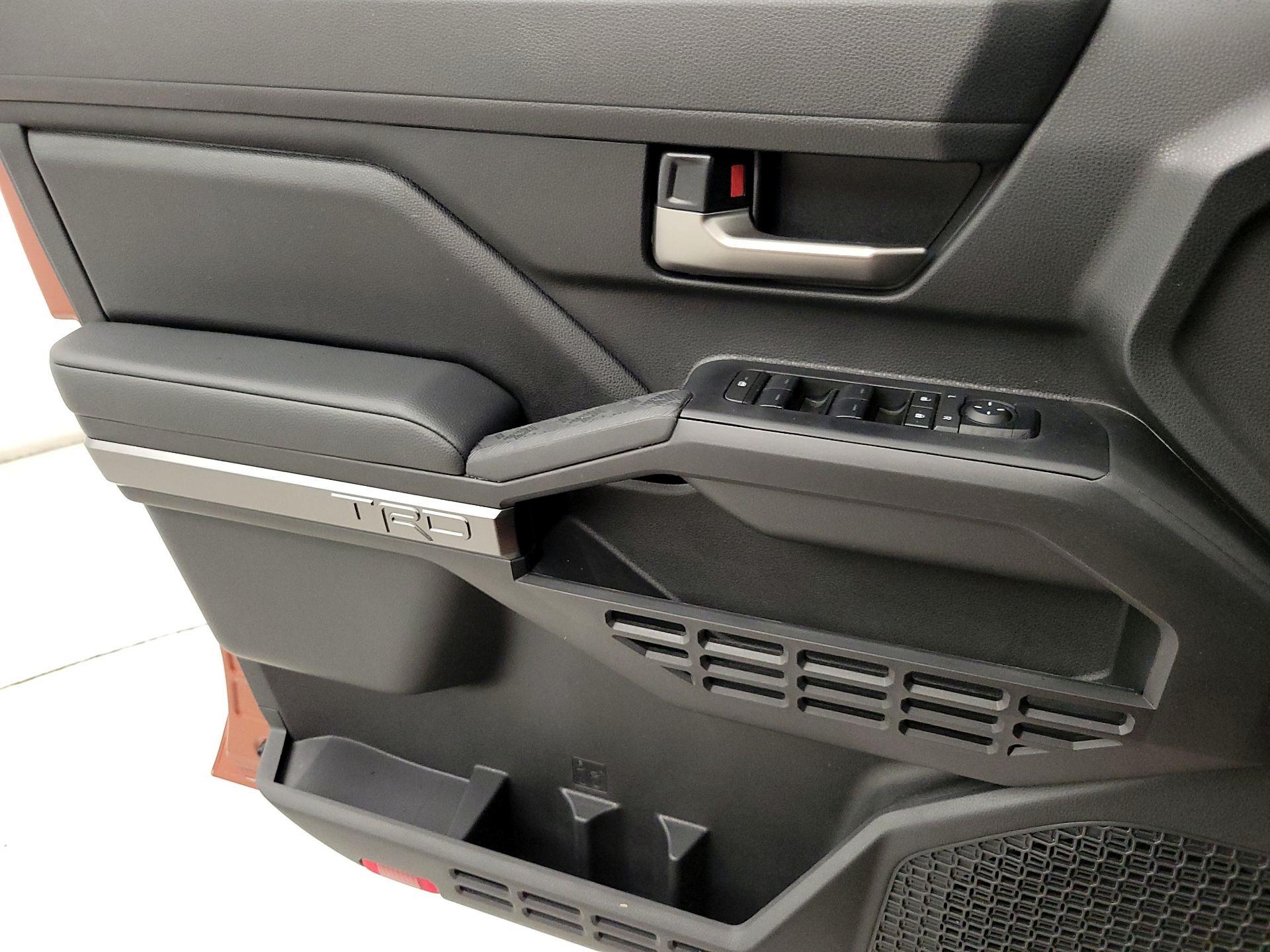 Thumbnail: 2025 Toyota Tacoma - 12