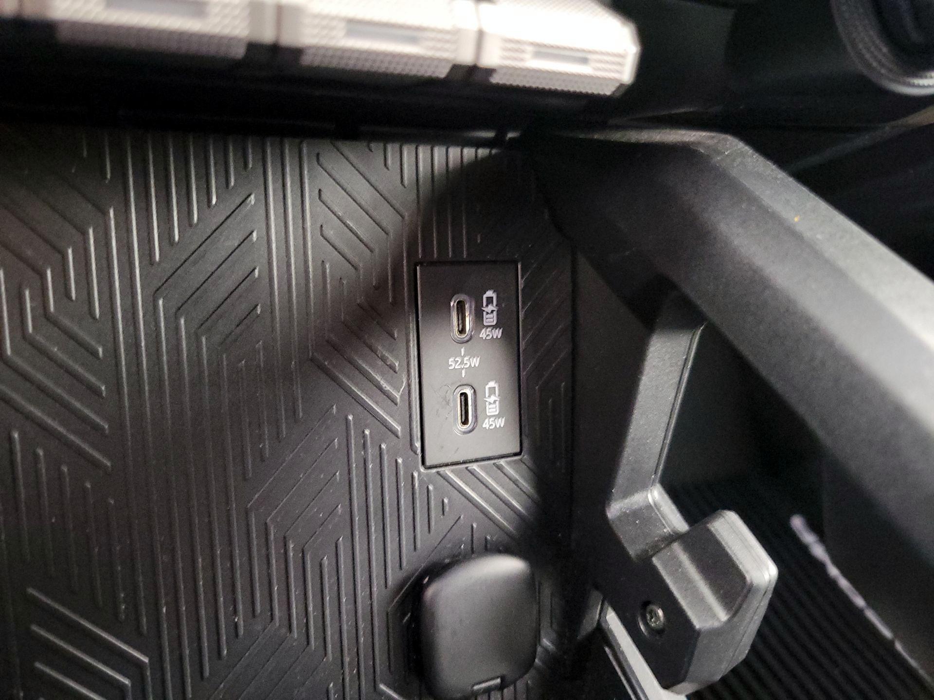 Thumbnail: 2025 Toyota Tacoma - 18