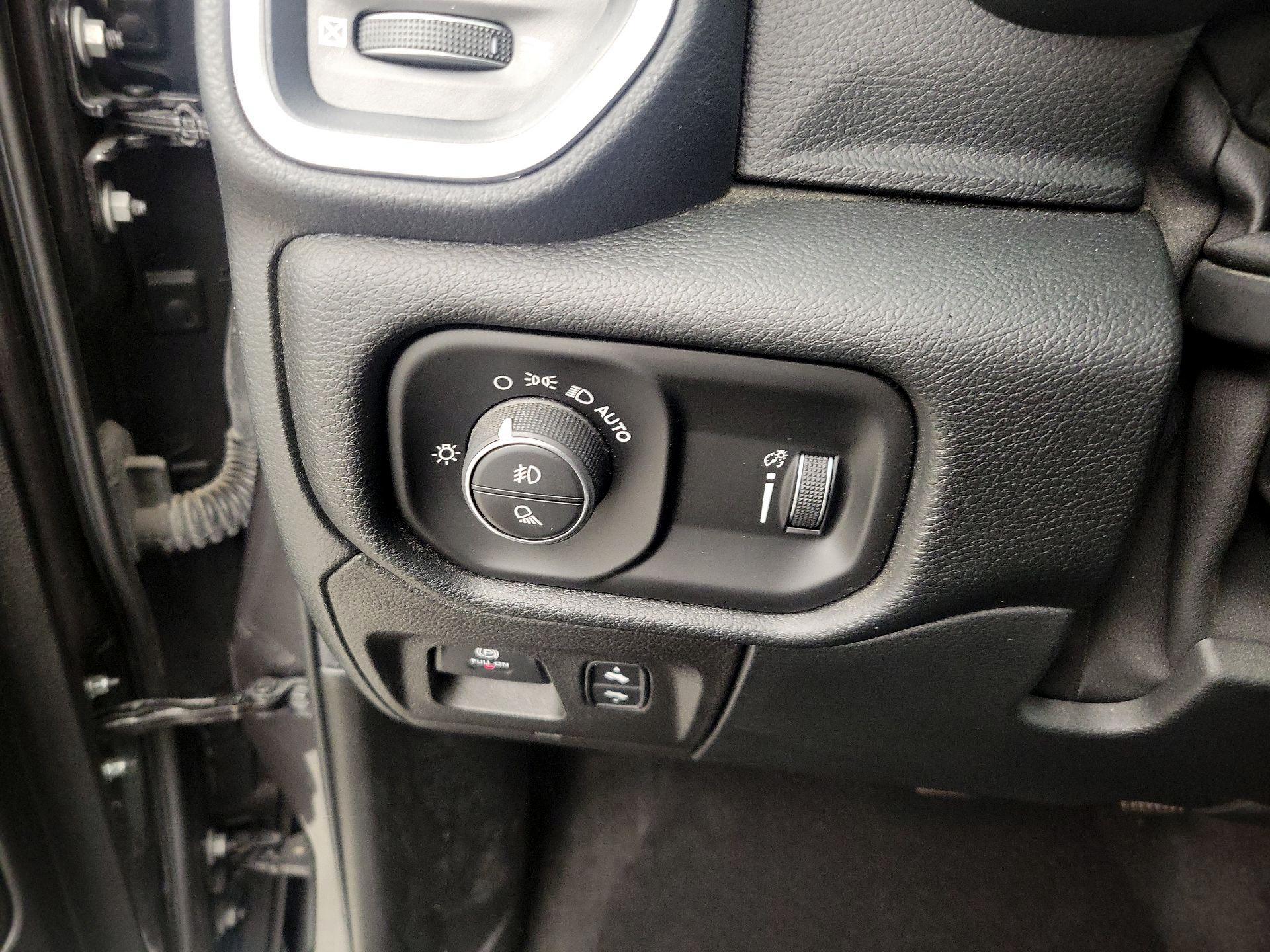 Thumbnail: 2022 RAM 1500 - 13