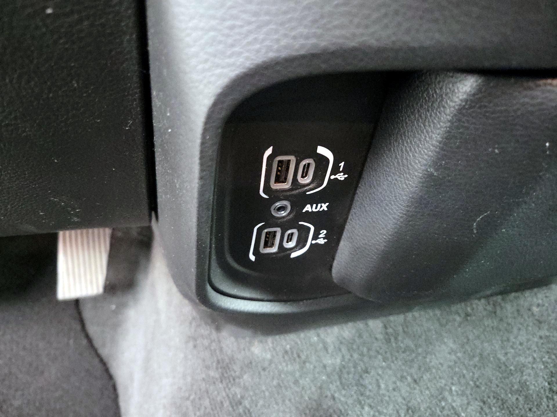 Thumbnail: 2022 RAM 1500 - 18