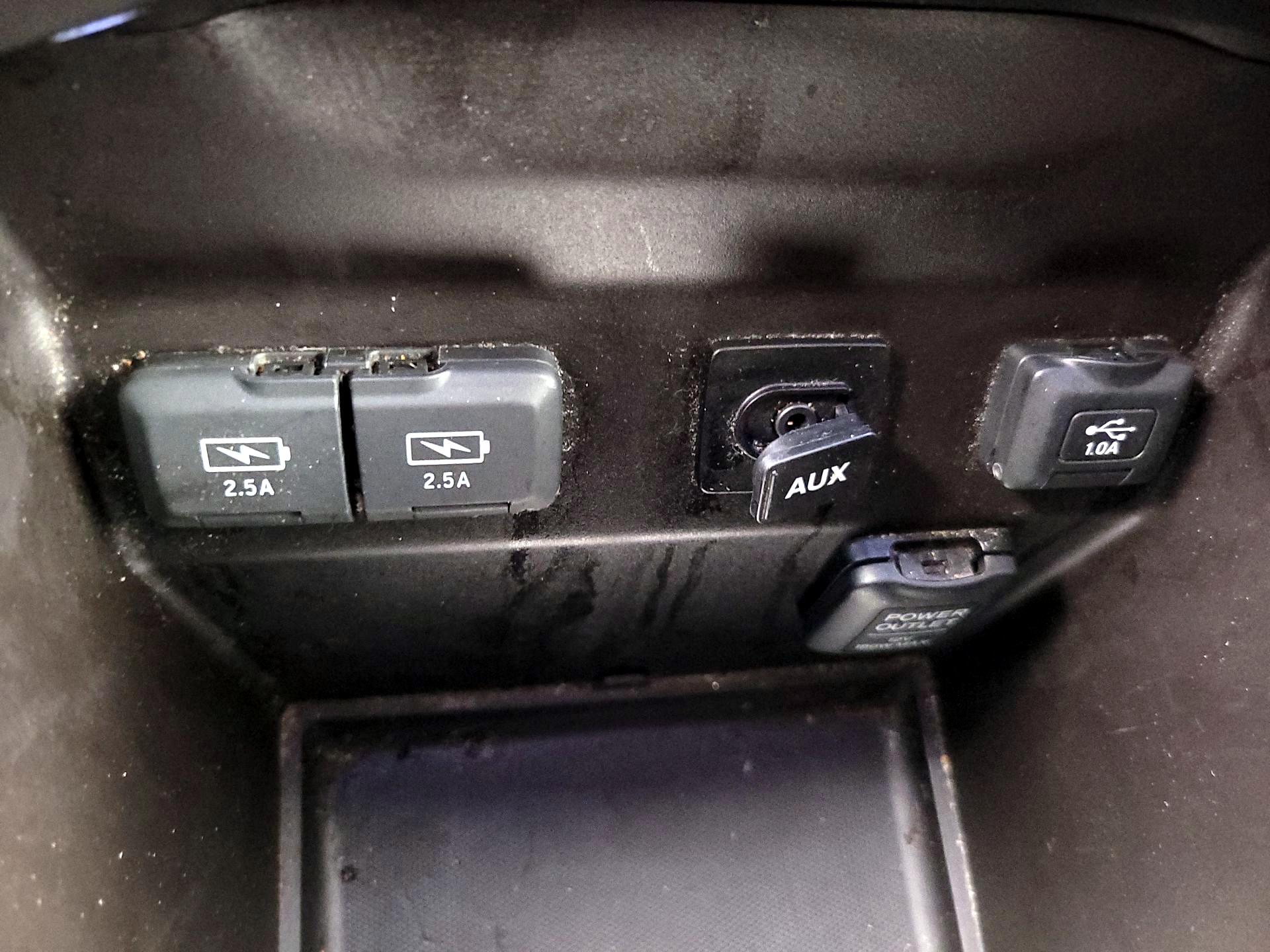 Thumbnail: 2017 Acura MDX - 19