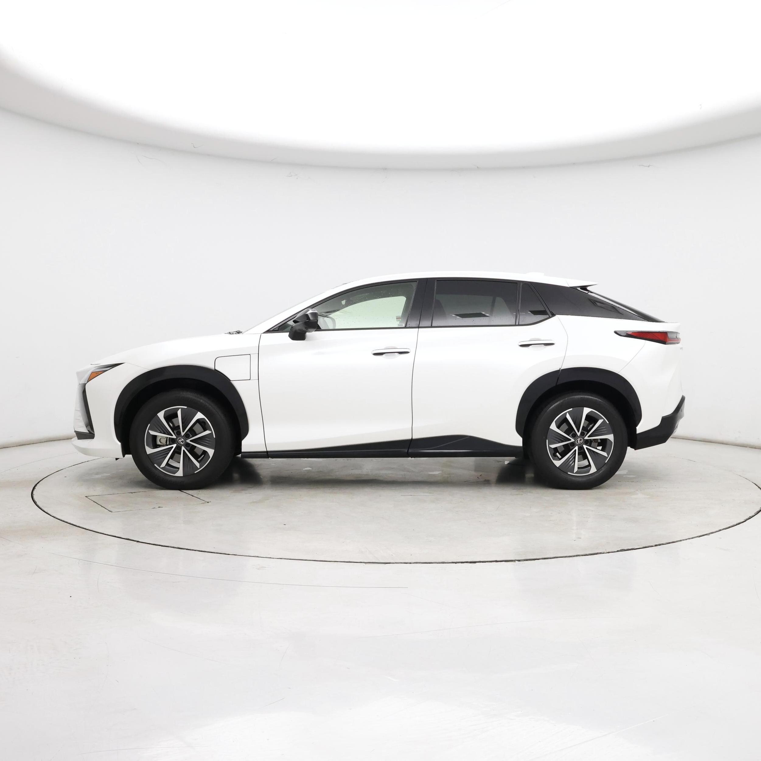 Thumbnail: 2024 Lexus RZ - 3