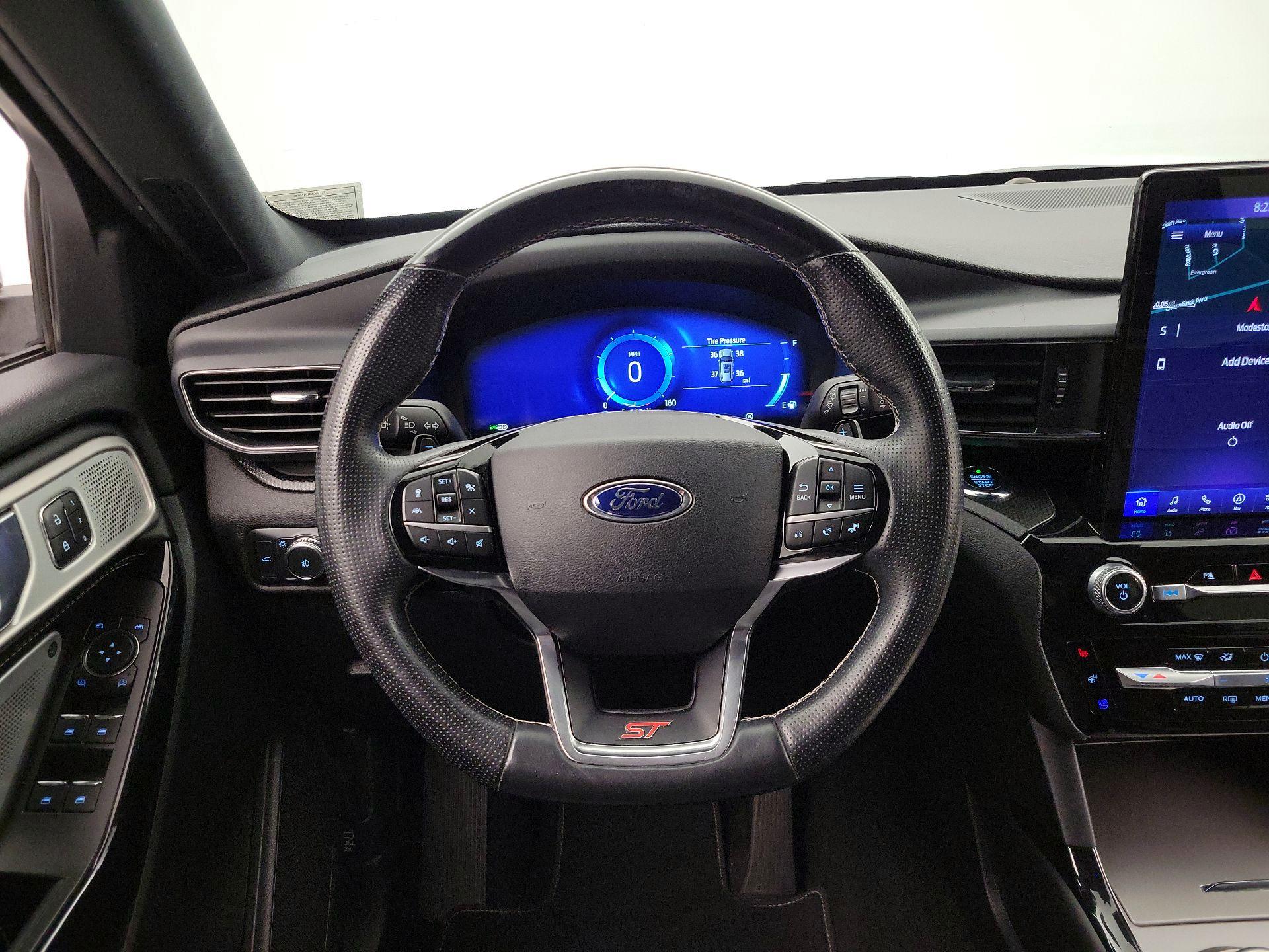 Thumbnail: 2021 Ford Explorer - 10