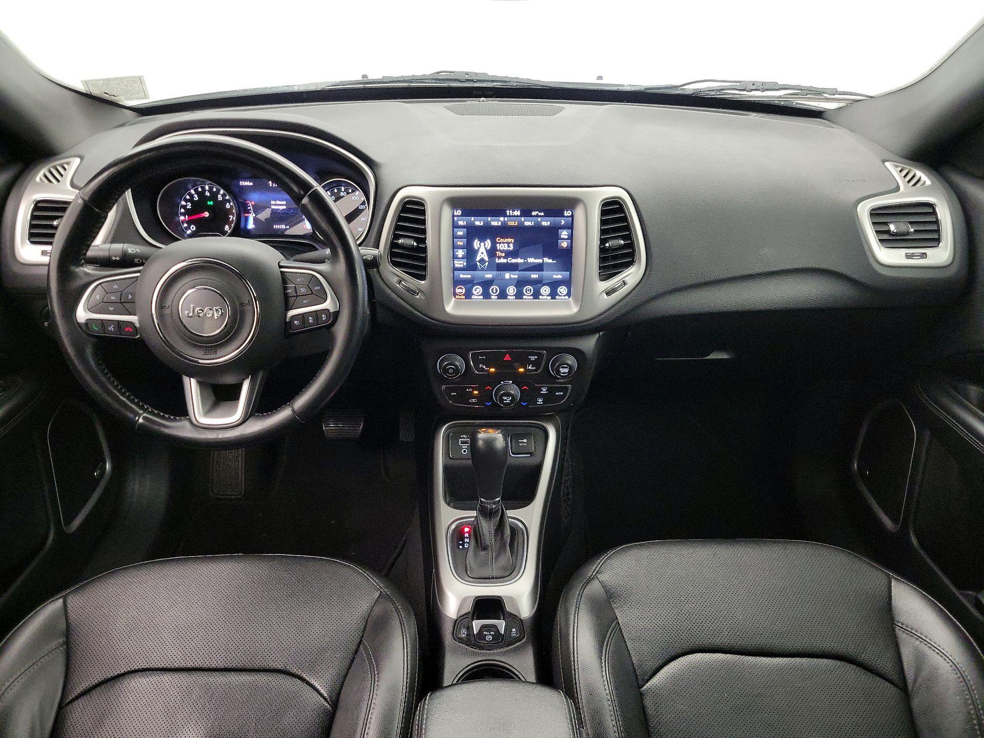 Thumbnail: 2020 Jeep Compass - 9