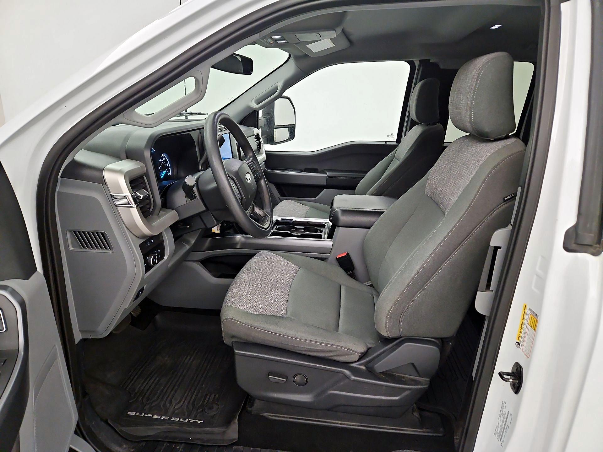 Thumbnail: 2023 Ford F-250 - 11