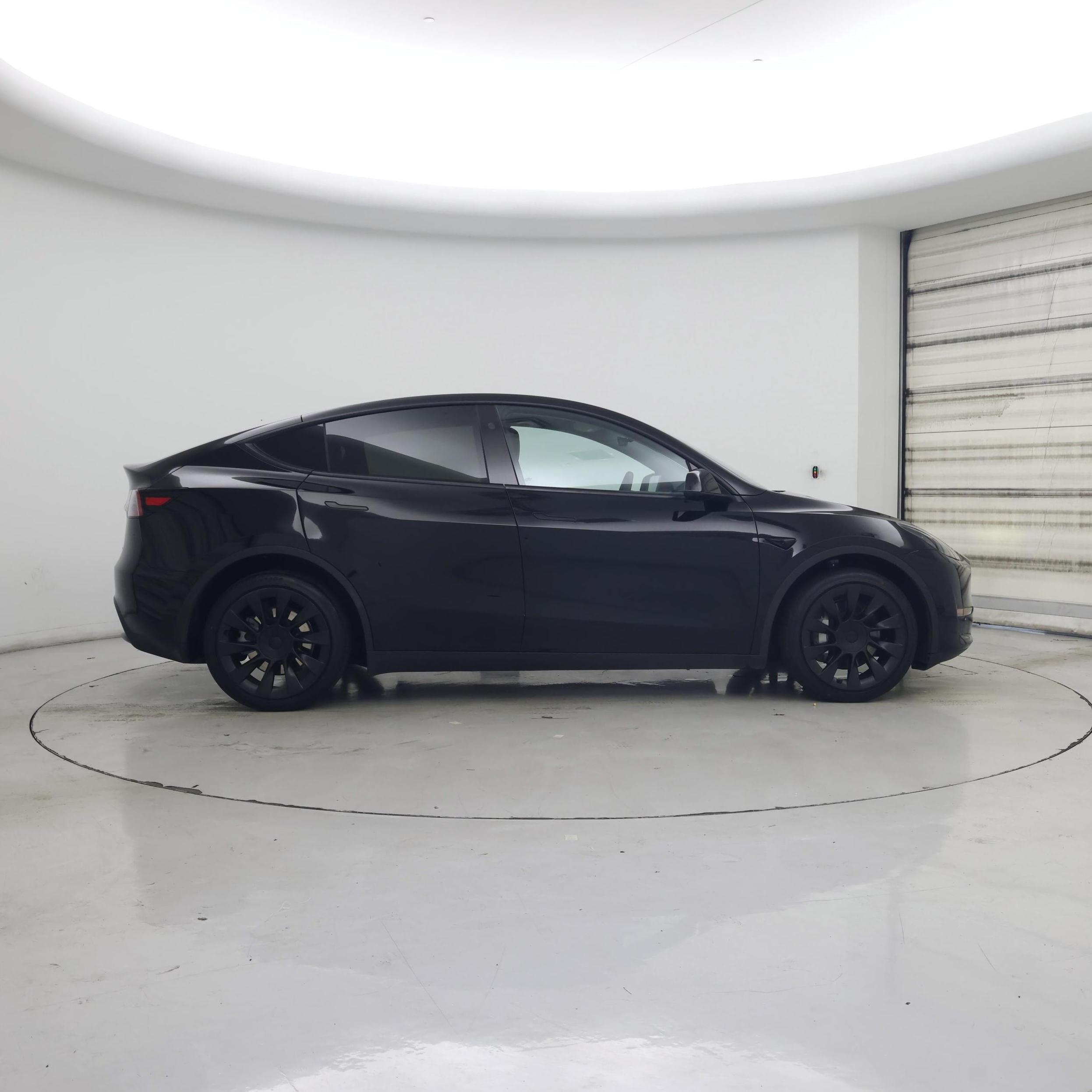 Thumbnail: 2024 Tesla Model Y - 7