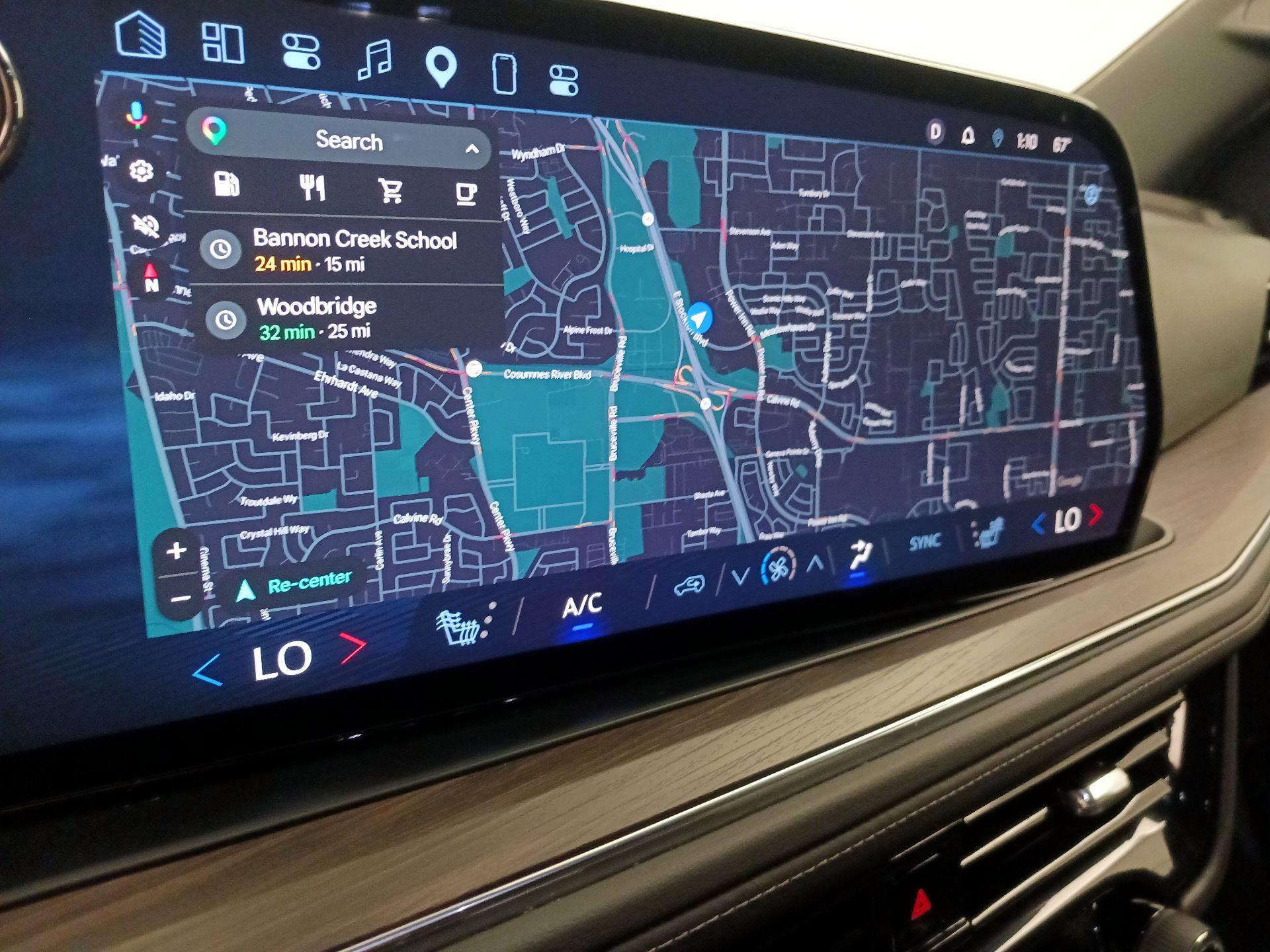 Thumbnail: 2025 Chevrolet Suburban - 14