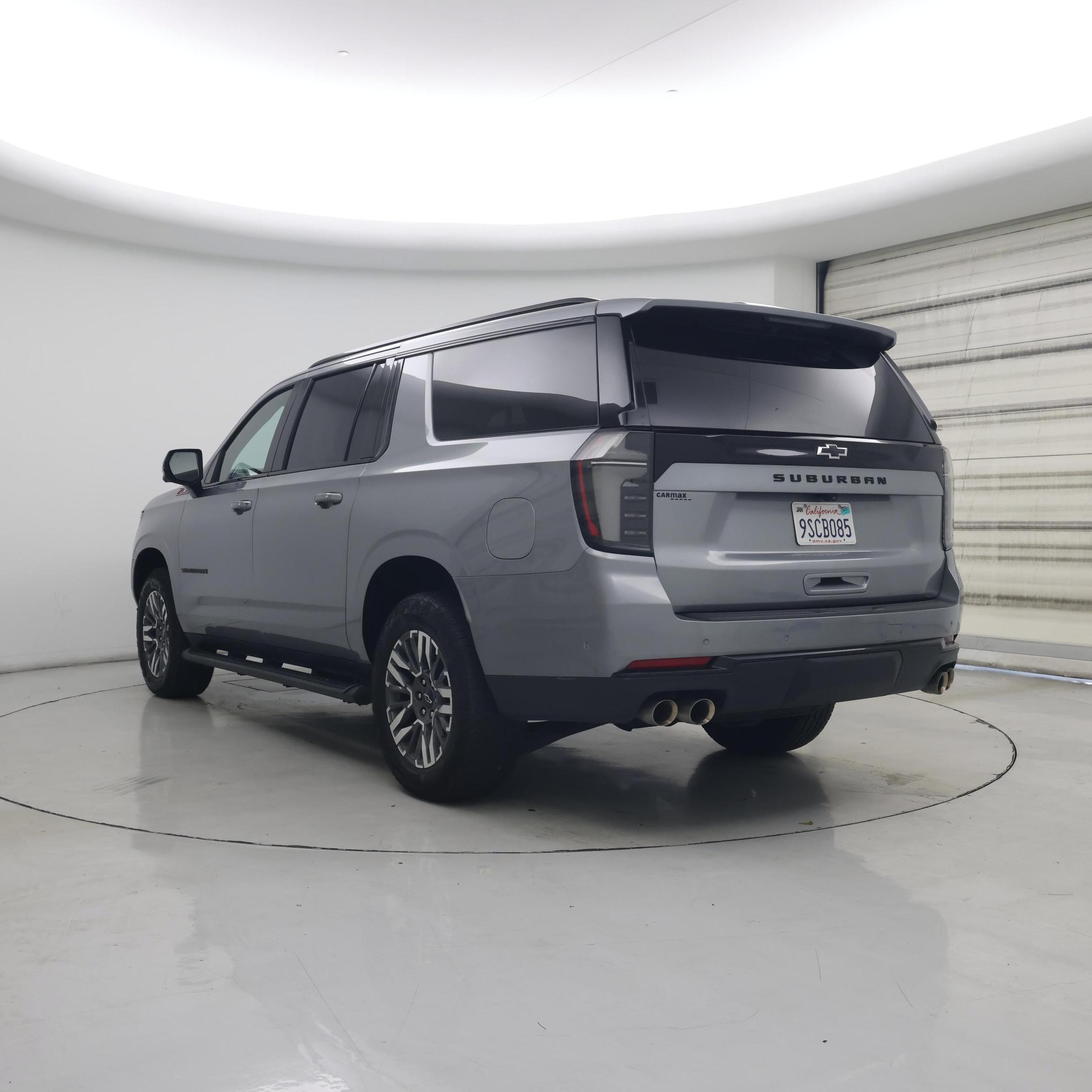 Thumbnail: 2025 Chevrolet Suburban - 2