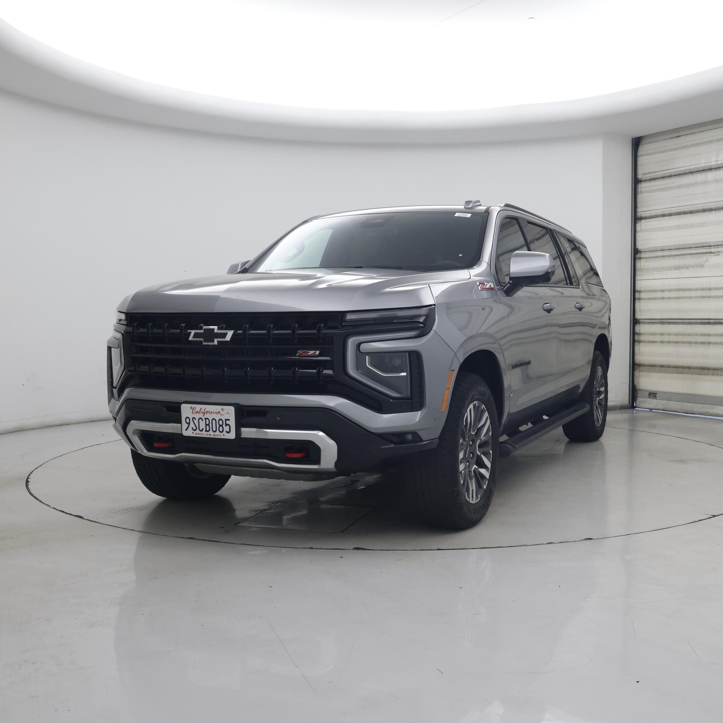 Thumbnail: 2025 Chevrolet Suburban - 4