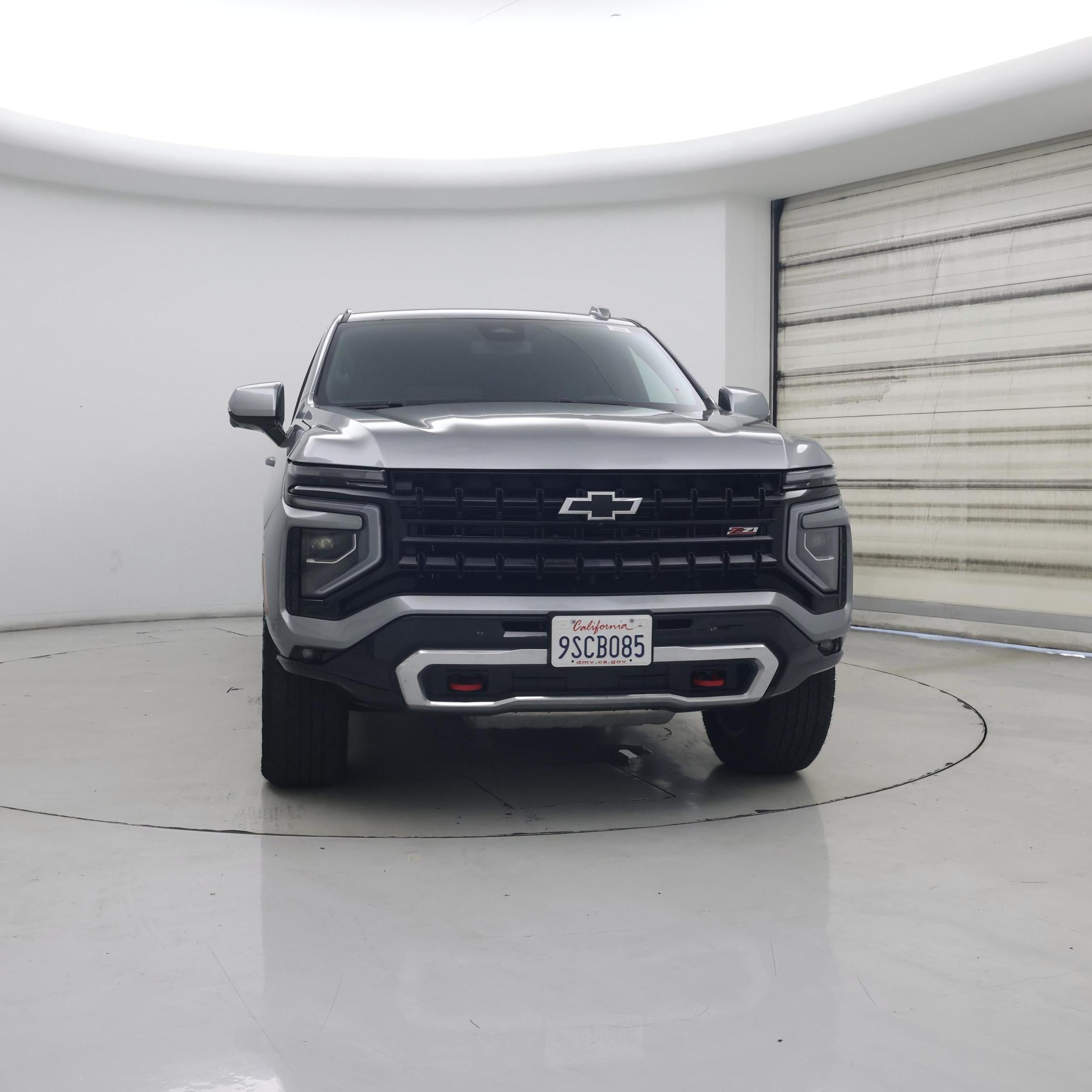 Thumbnail: 2025 Chevrolet Suburban - 5