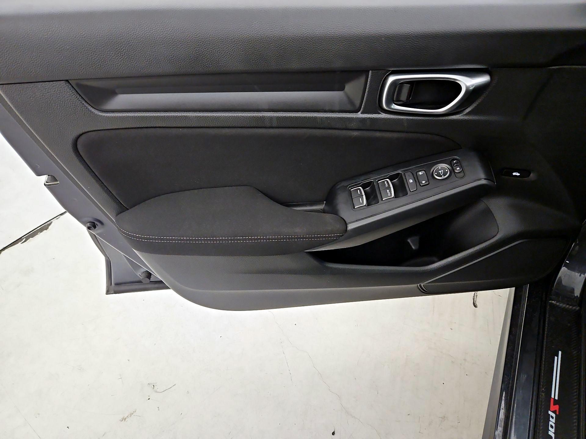 Thumbnail: 2025 Honda Civic - 12