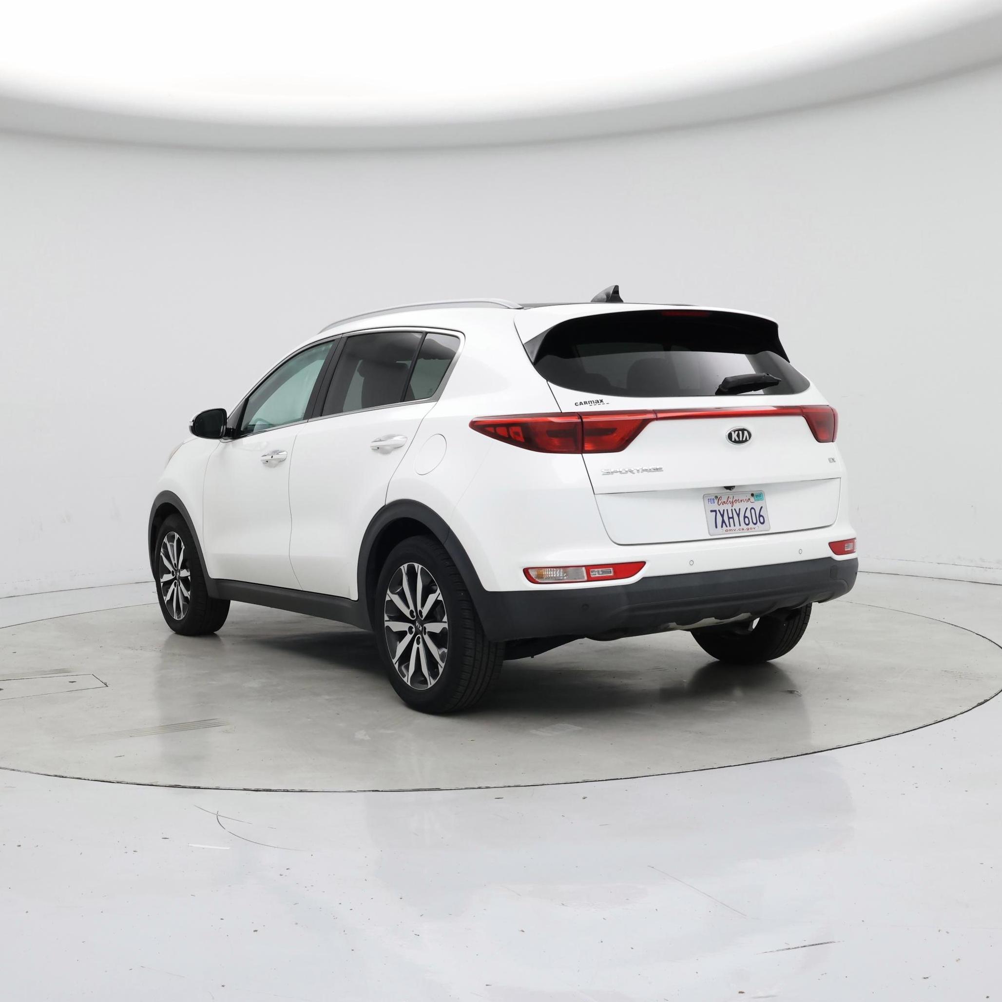 Thumbnail: 2017 Kia Sportage - 2