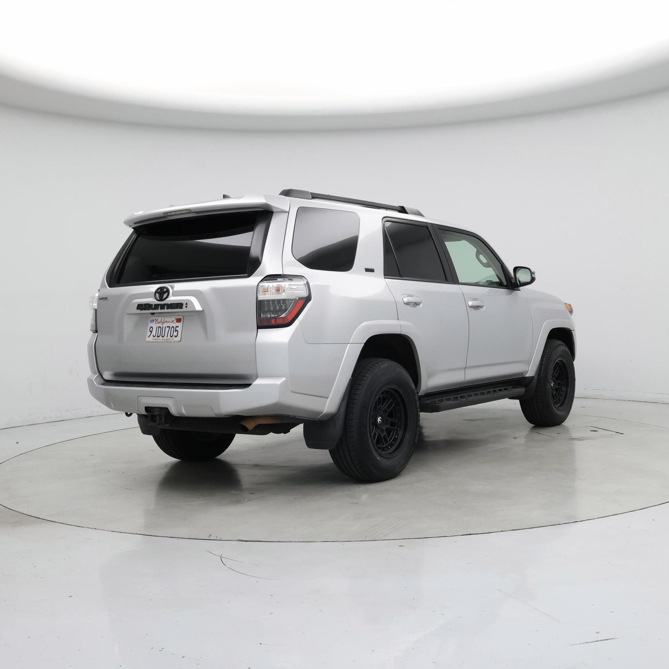 Thumbnail: 2021 Toyota 4Runner - 8