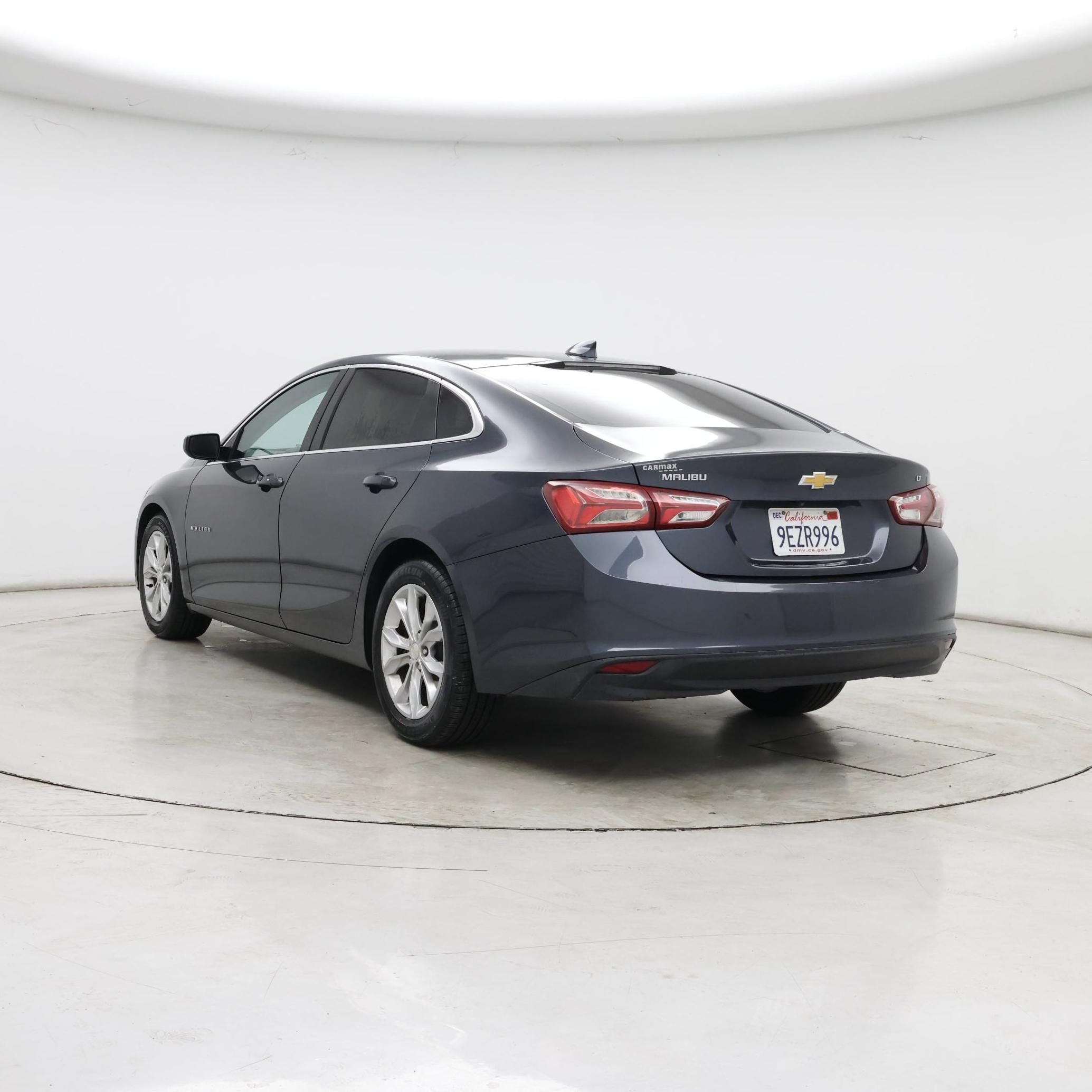 Thumbnail: 2019 Chevrolet Malibu - 2