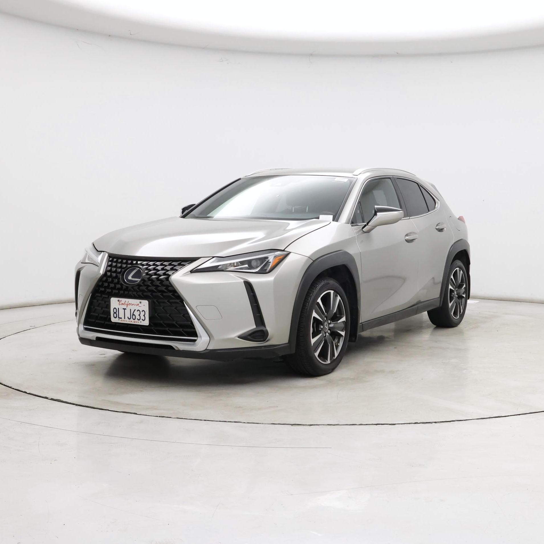 Thumbnail: 2019 Lexus UX - 4