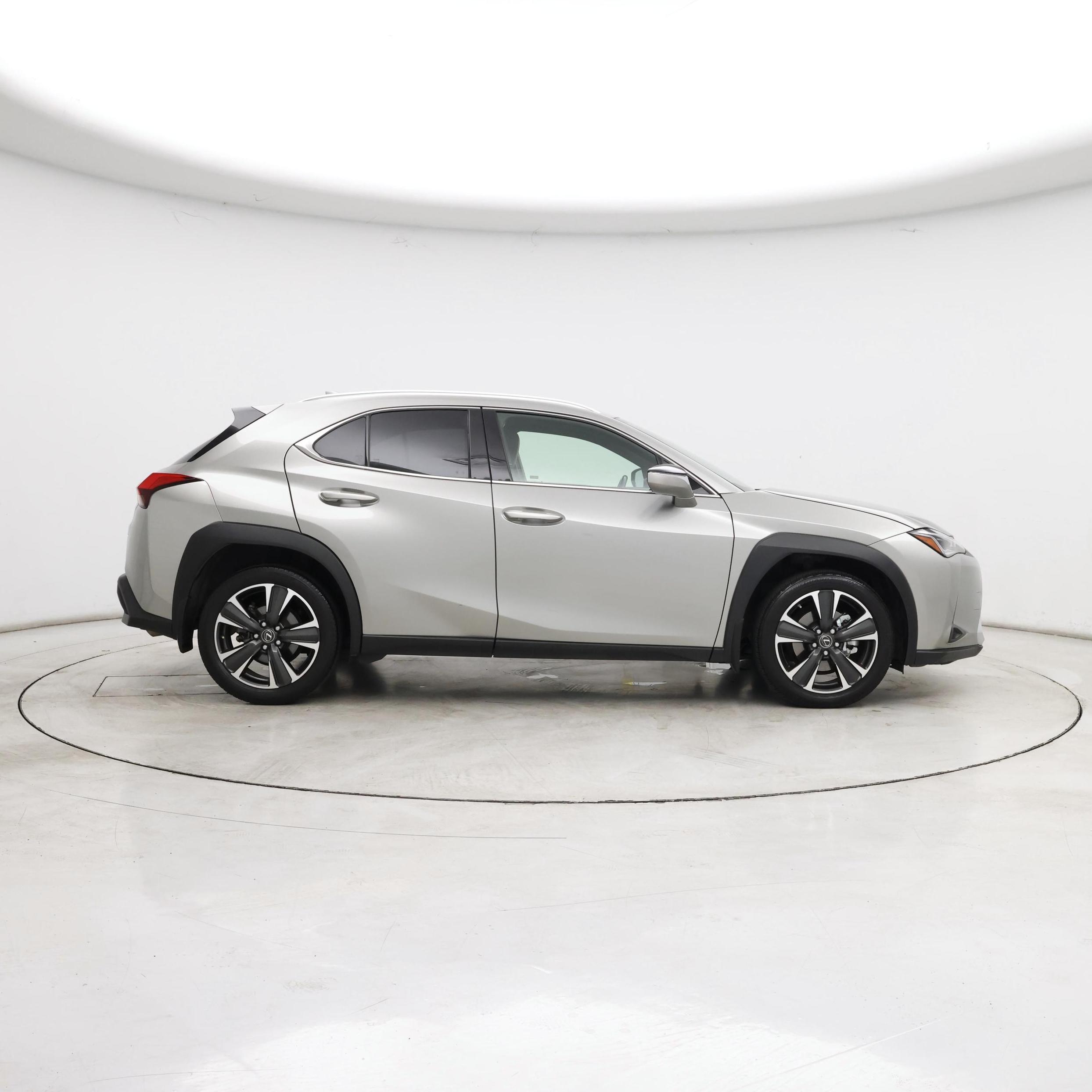 Thumbnail: 2019 Lexus UX - 7