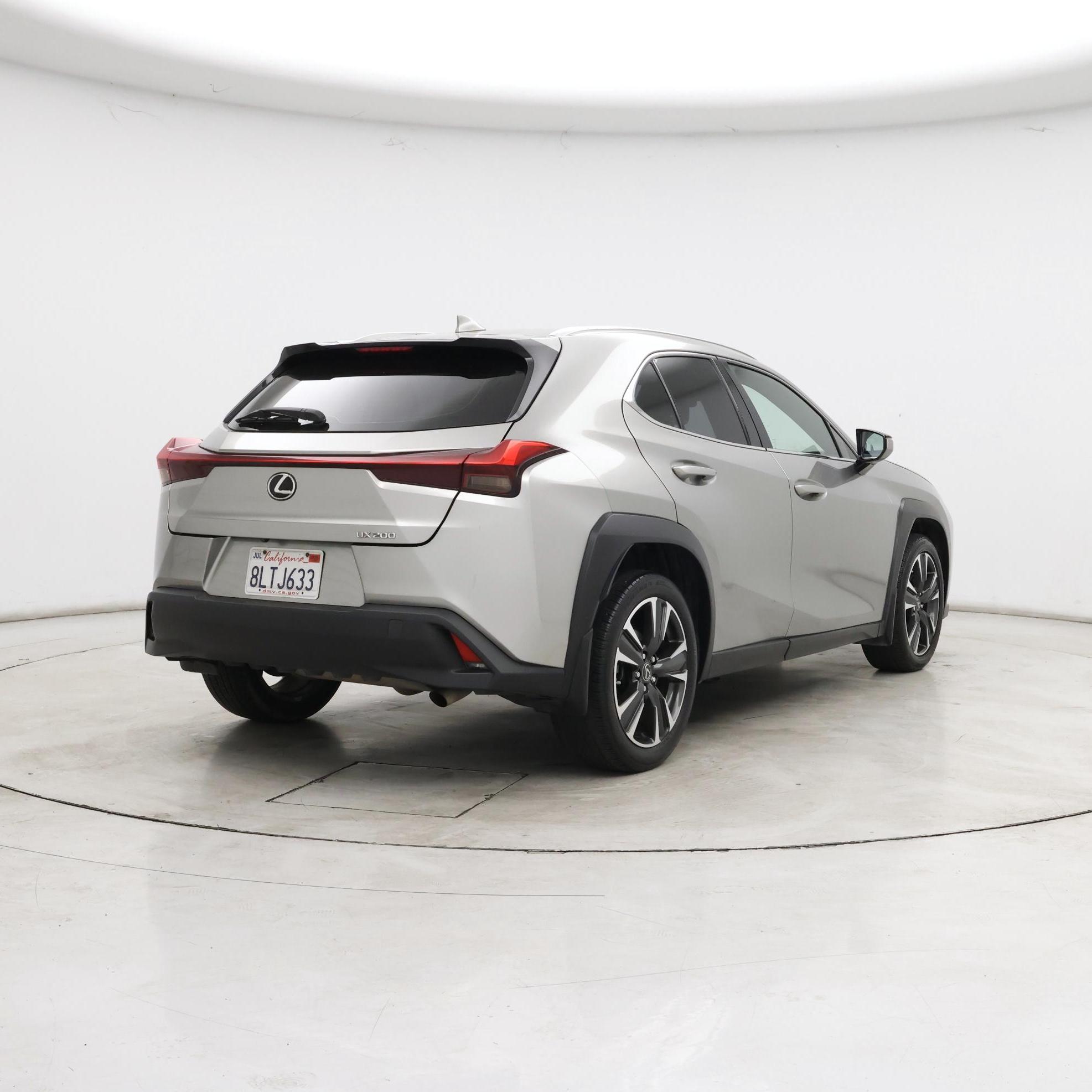 Thumbnail: 2019 Lexus UX - 8