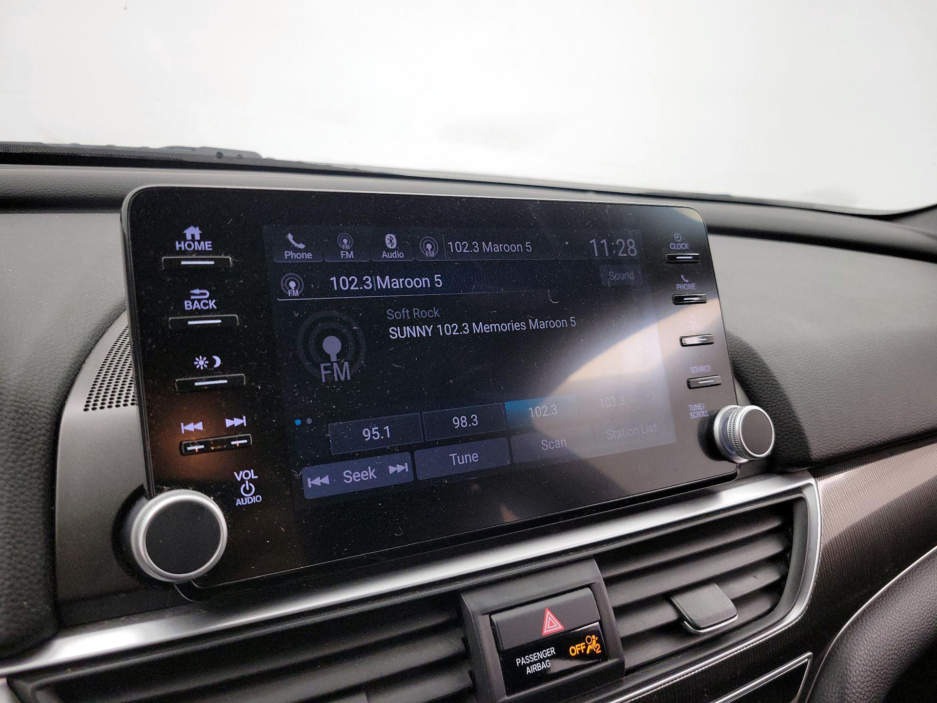 Thumbnail: 2018 Honda Accord - 15