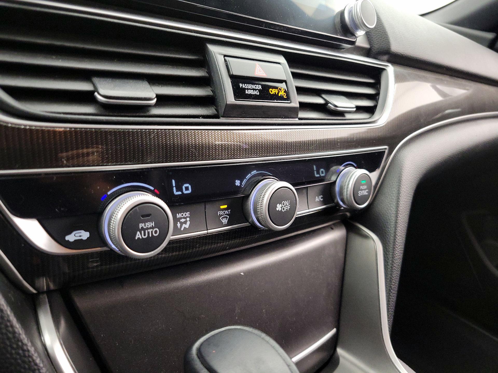 Thumbnail: 2018 Honda Accord - 16