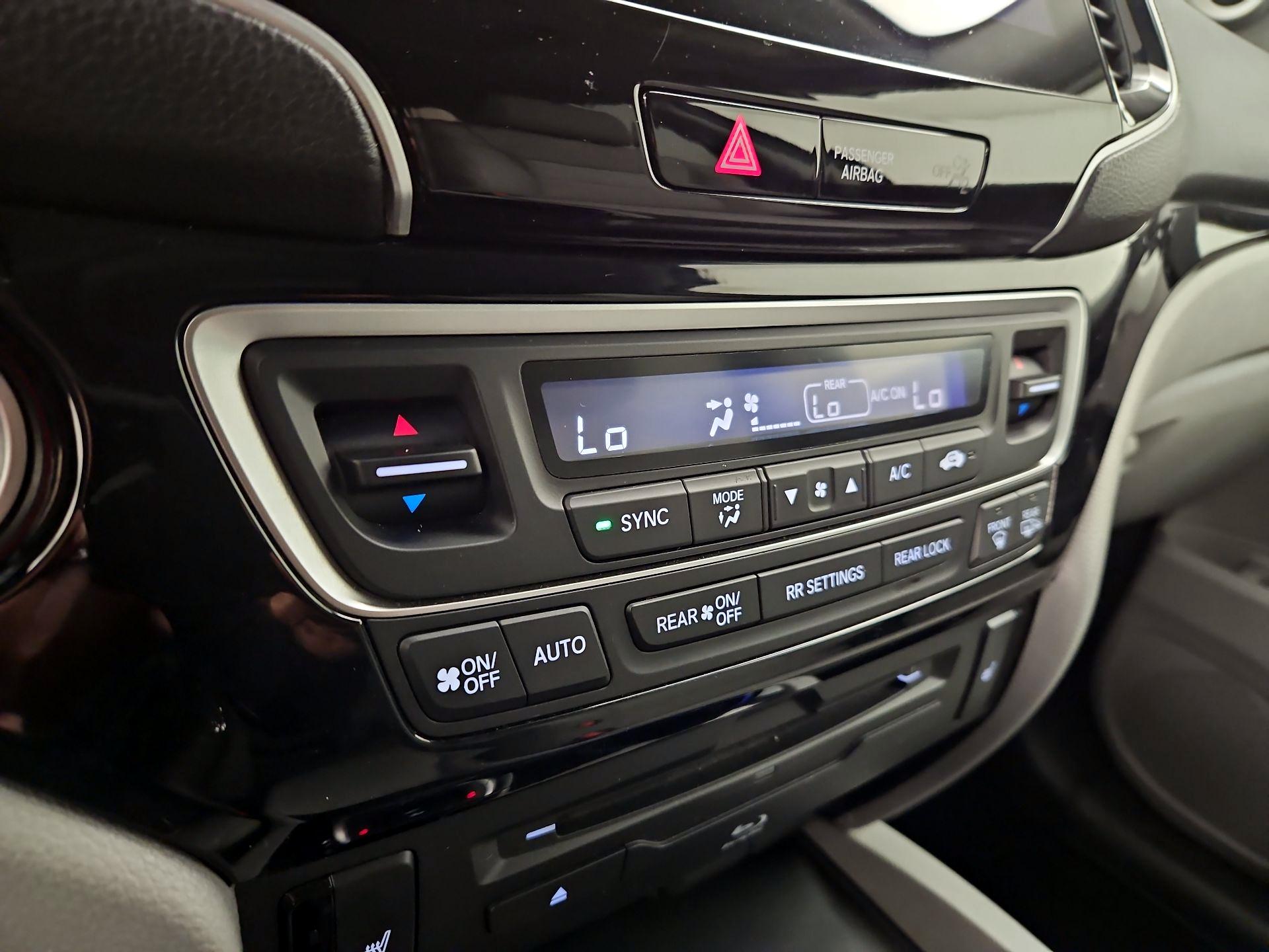Thumbnail: 2021 Honda Pilot - 17