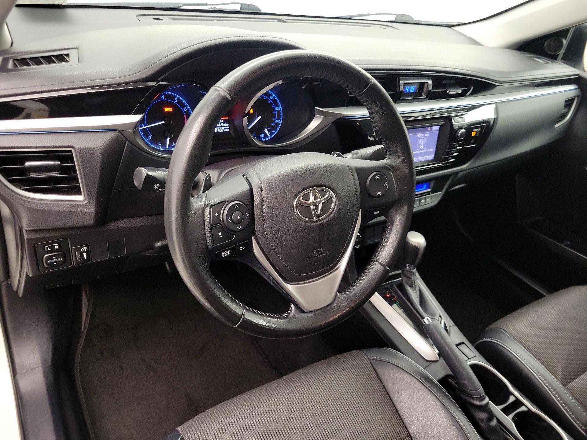 Thumbnail: 2016 Toyota Corolla - 9