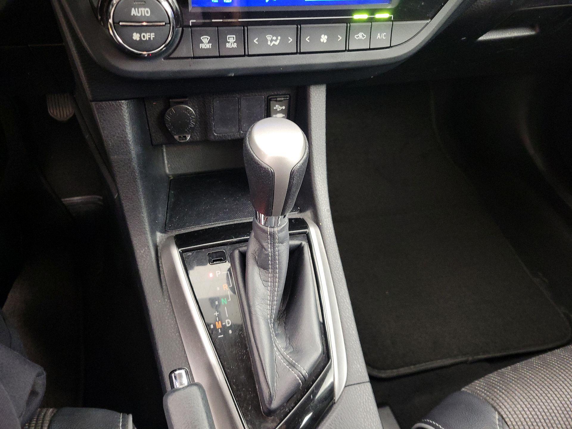 Thumbnail: 2016 Toyota Corolla - 17