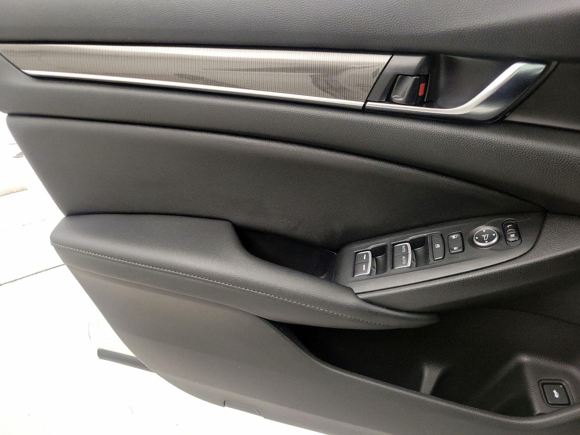 Thumbnail: 2021 Honda Accord - 12