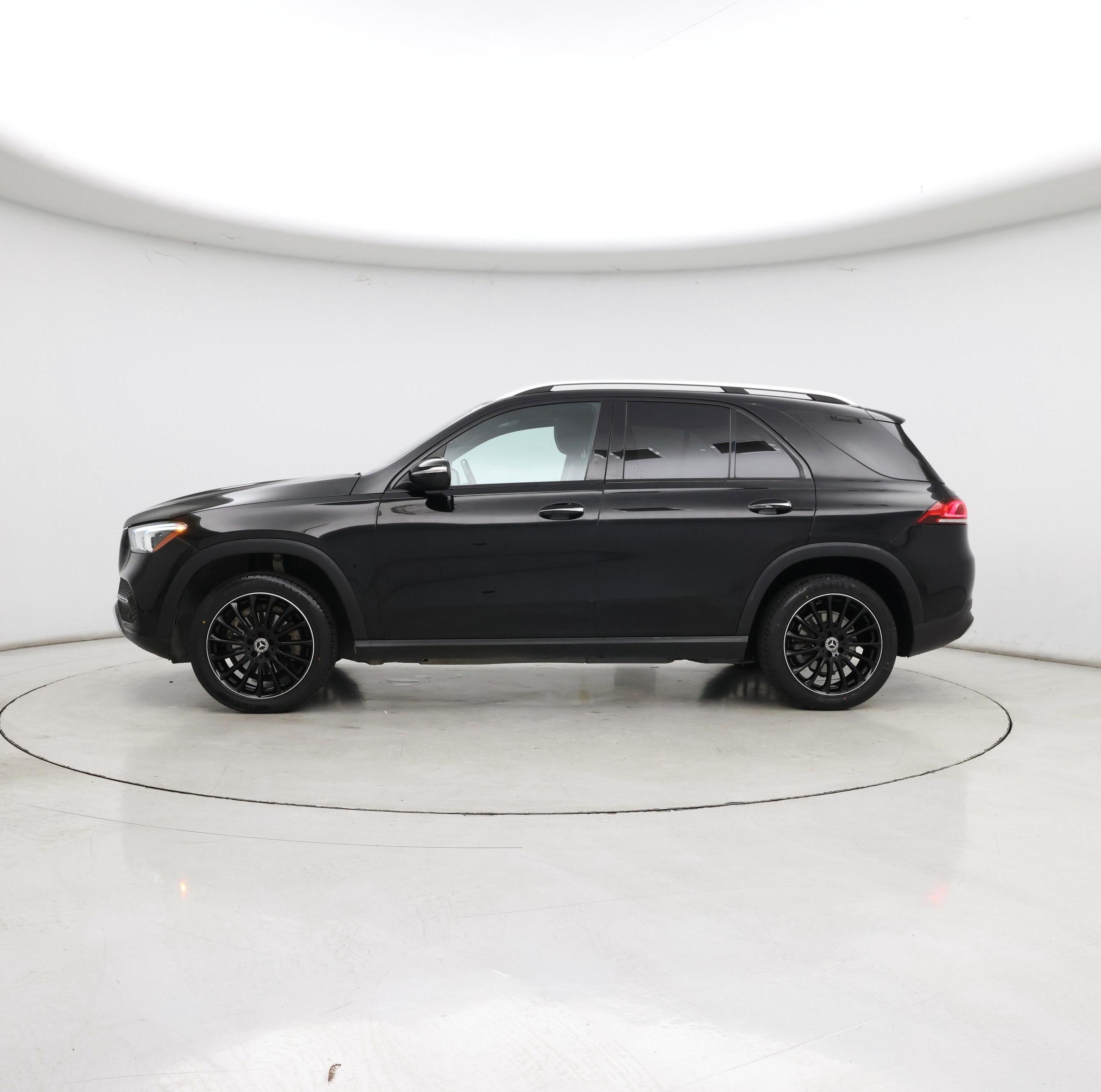 Thumbnail: 2020 Mercedes-Benz GLE - 3