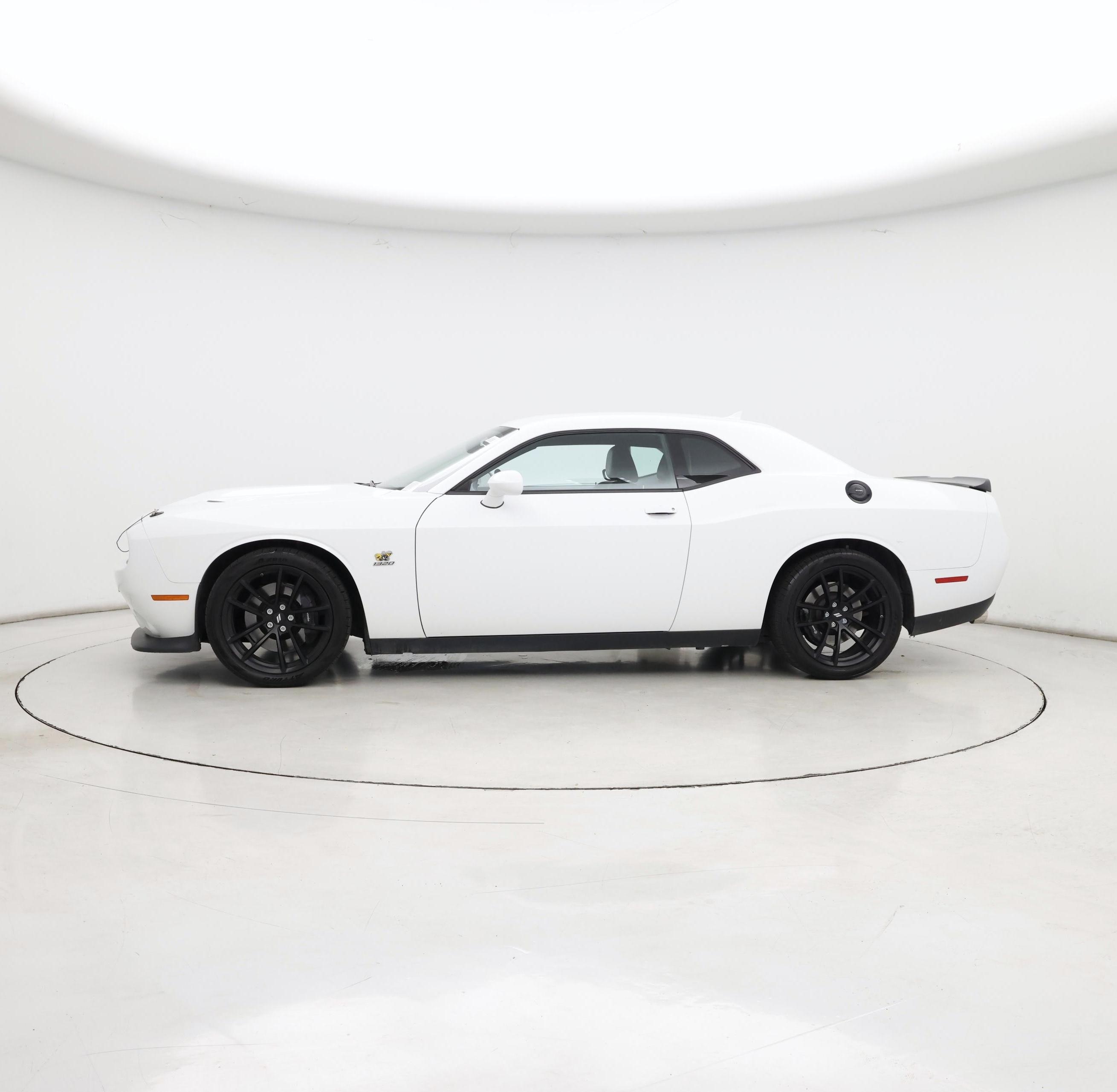 Thumbnail: 2023 Dodge Challenger - 3