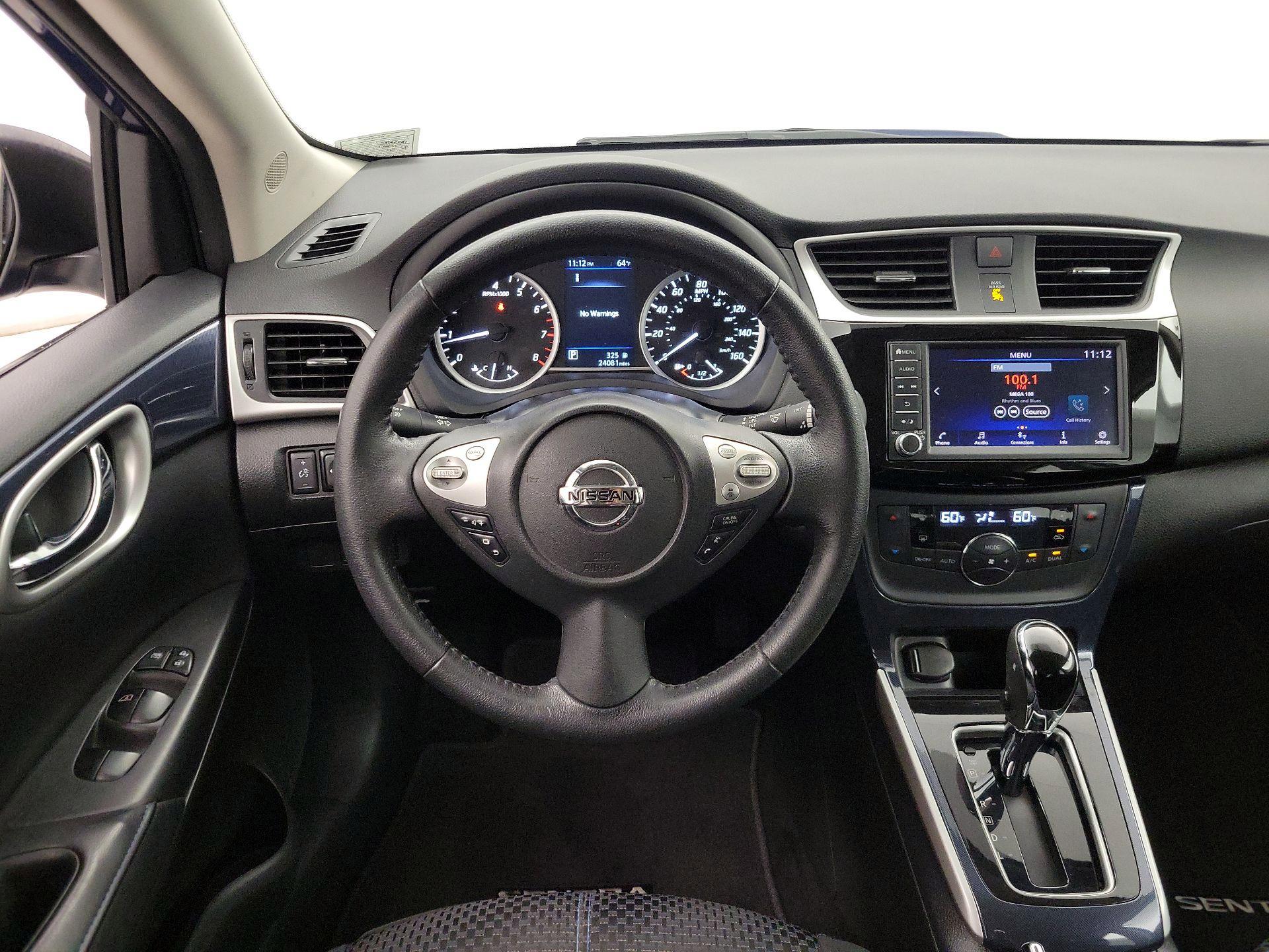 Thumbnail: 2019 Nissan Sentra - 10