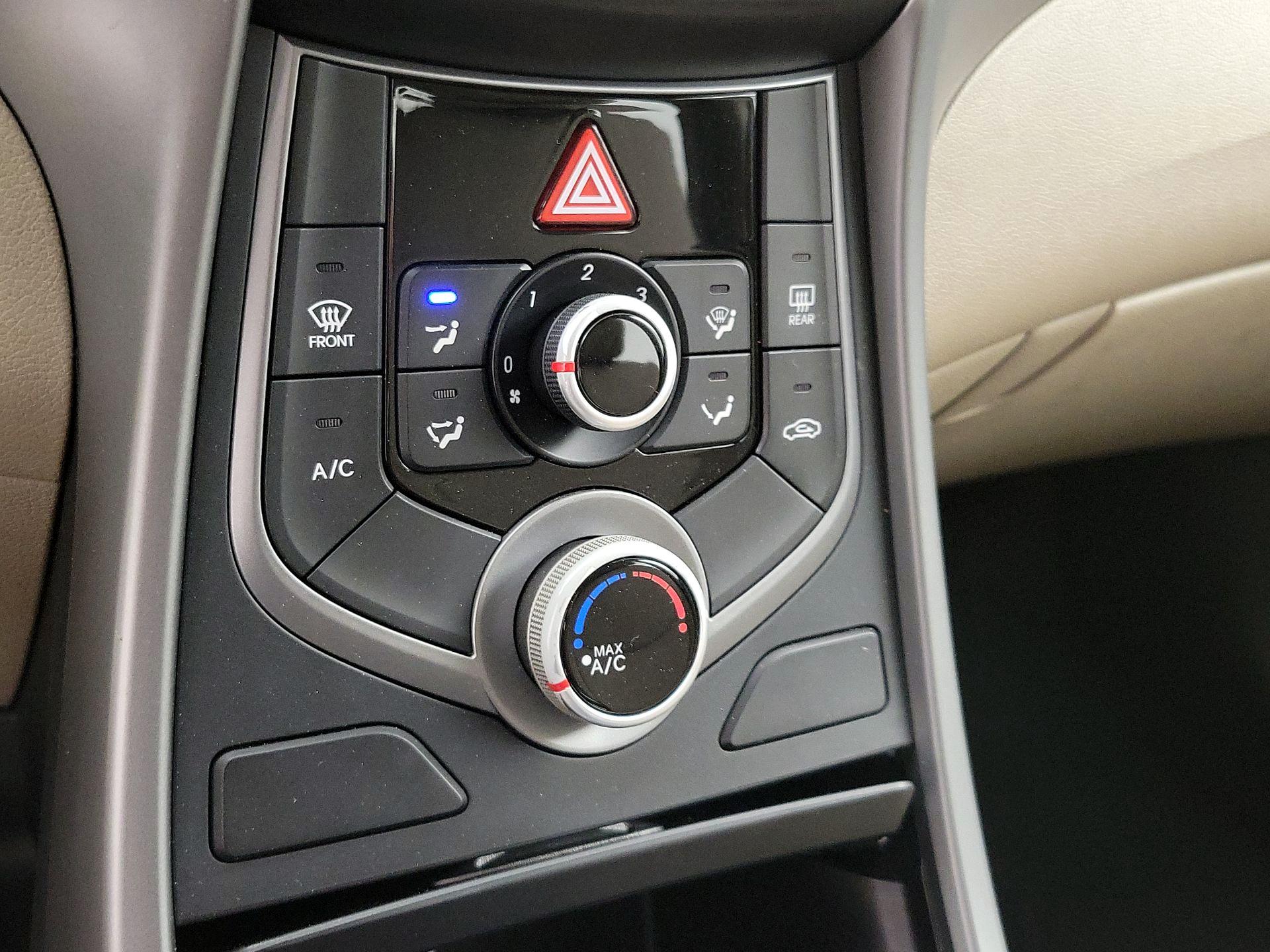 Thumbnail: 2014 Hyundai Elantra - 15