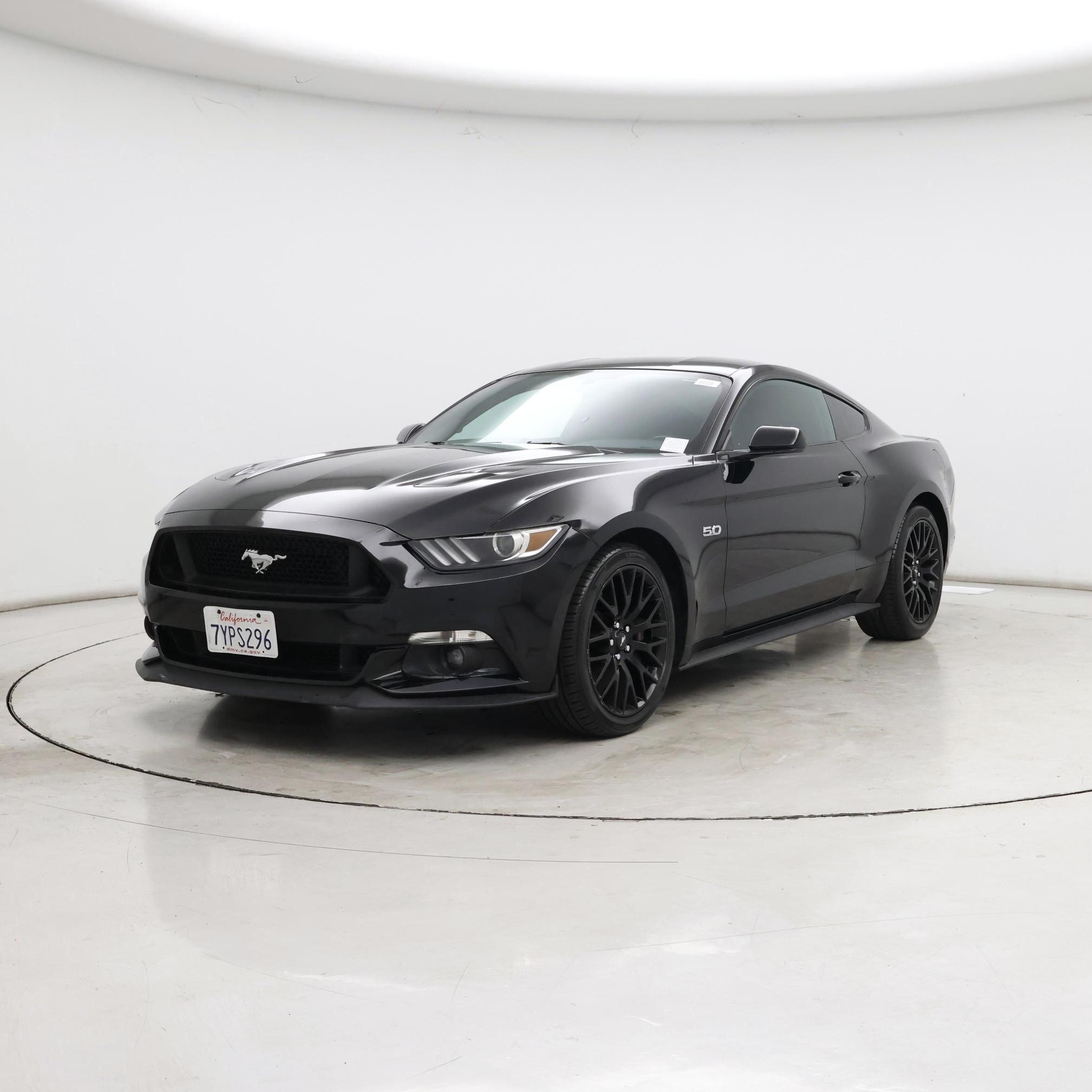 Thumbnail: 2017 Ford Mustang - 4
