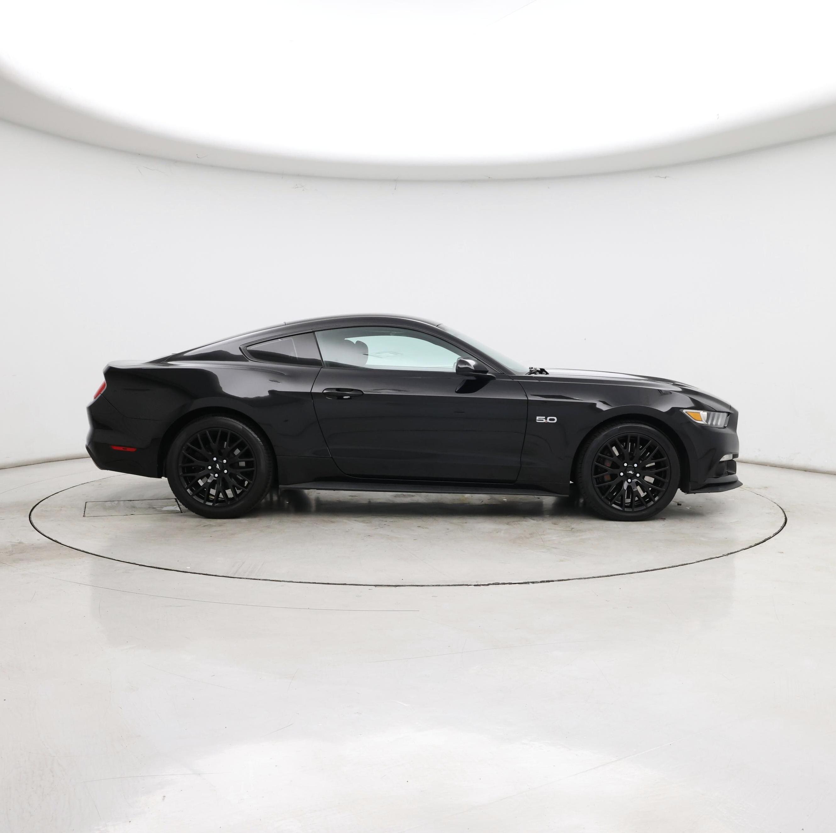 Thumbnail: 2017 Ford Mustang - 7